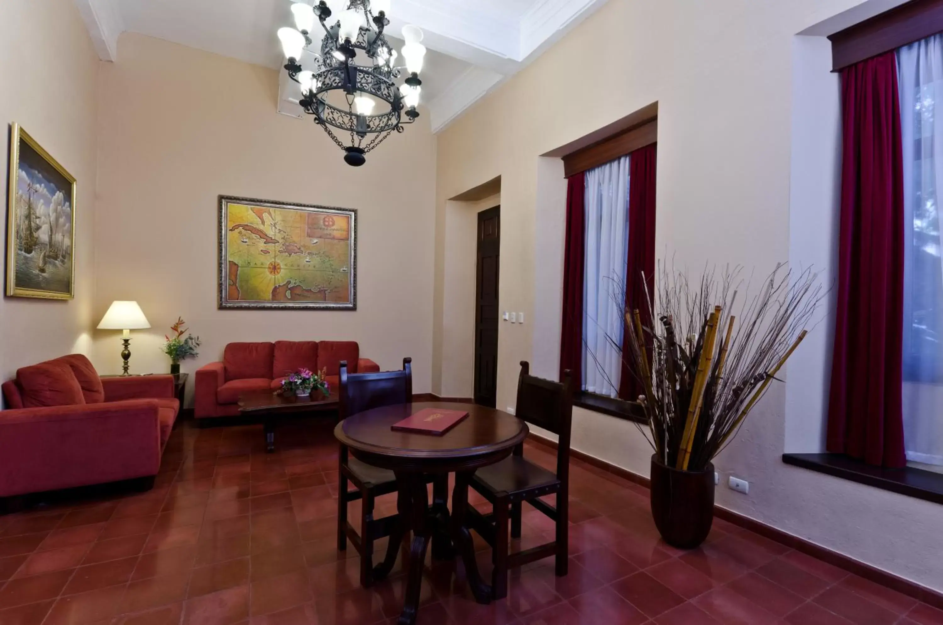 Living room, Dining Area in Boutique Hotel Palacio