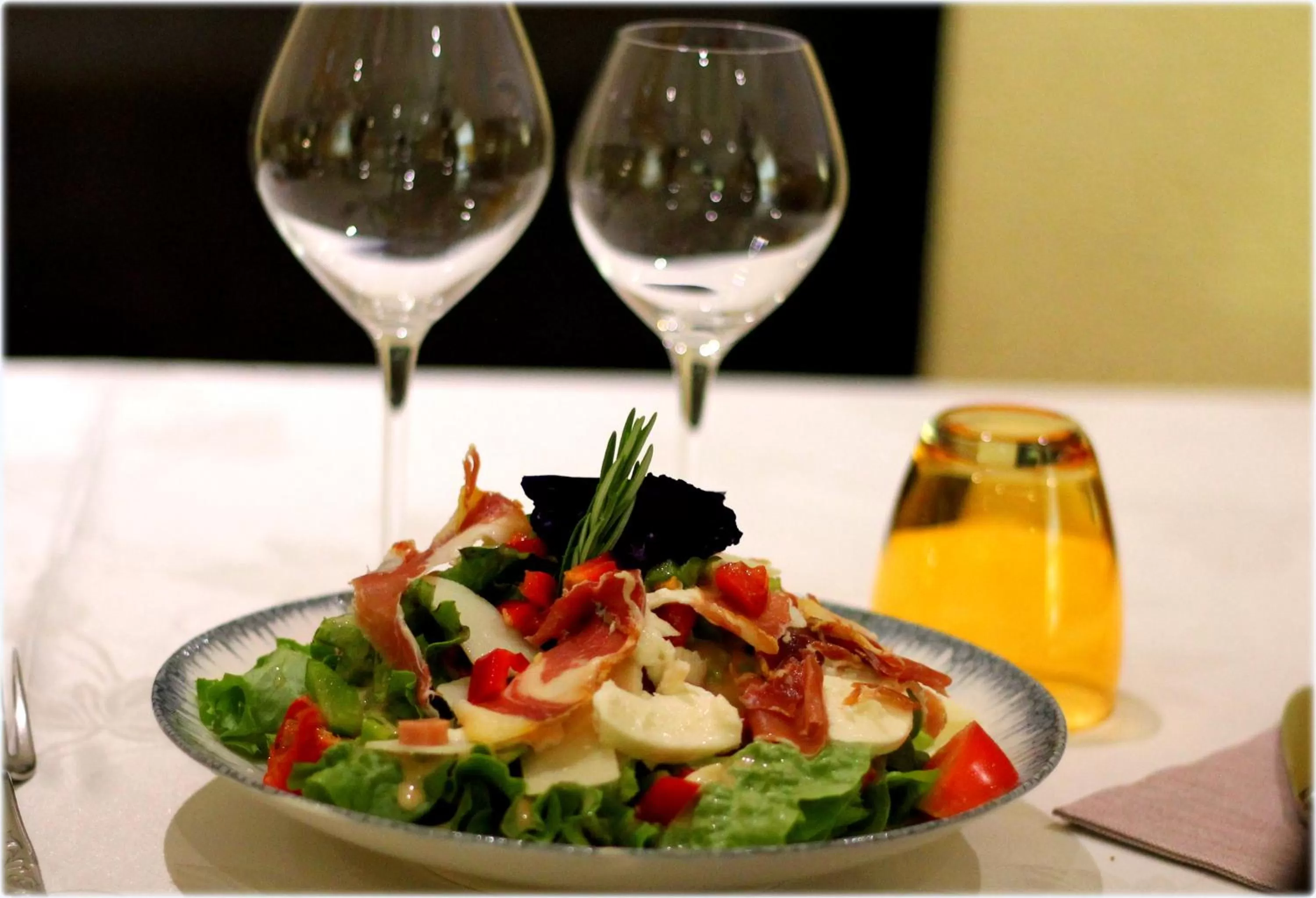 Food in Logis Hôtel Vuillot