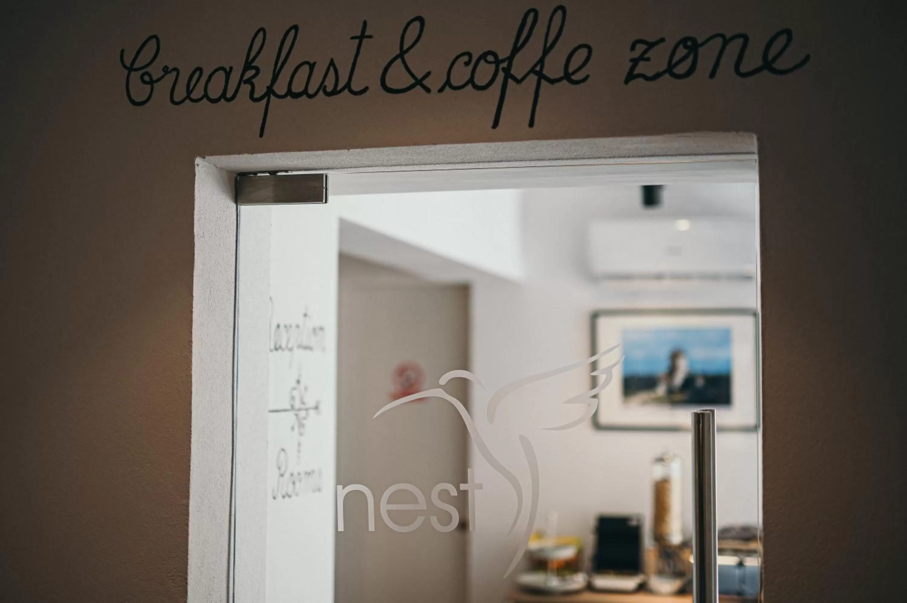 Restaurant/places to eat in Nest Guesthouse