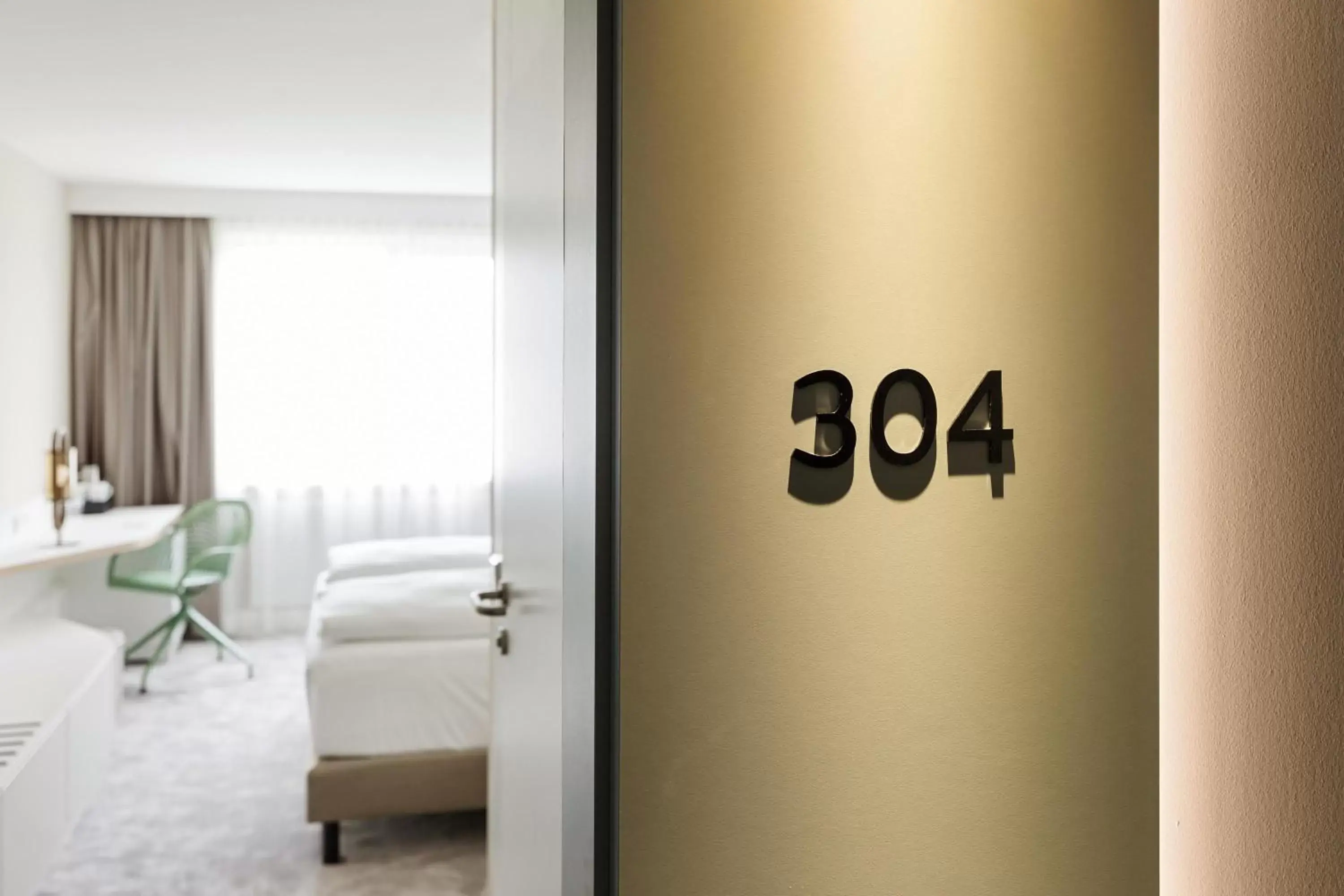 Photo of the whole room, Bed in Austria Trend Hotel Bosei Wien Photo of the whole room, Bed in Austria Trend Hotel Bosei Wien