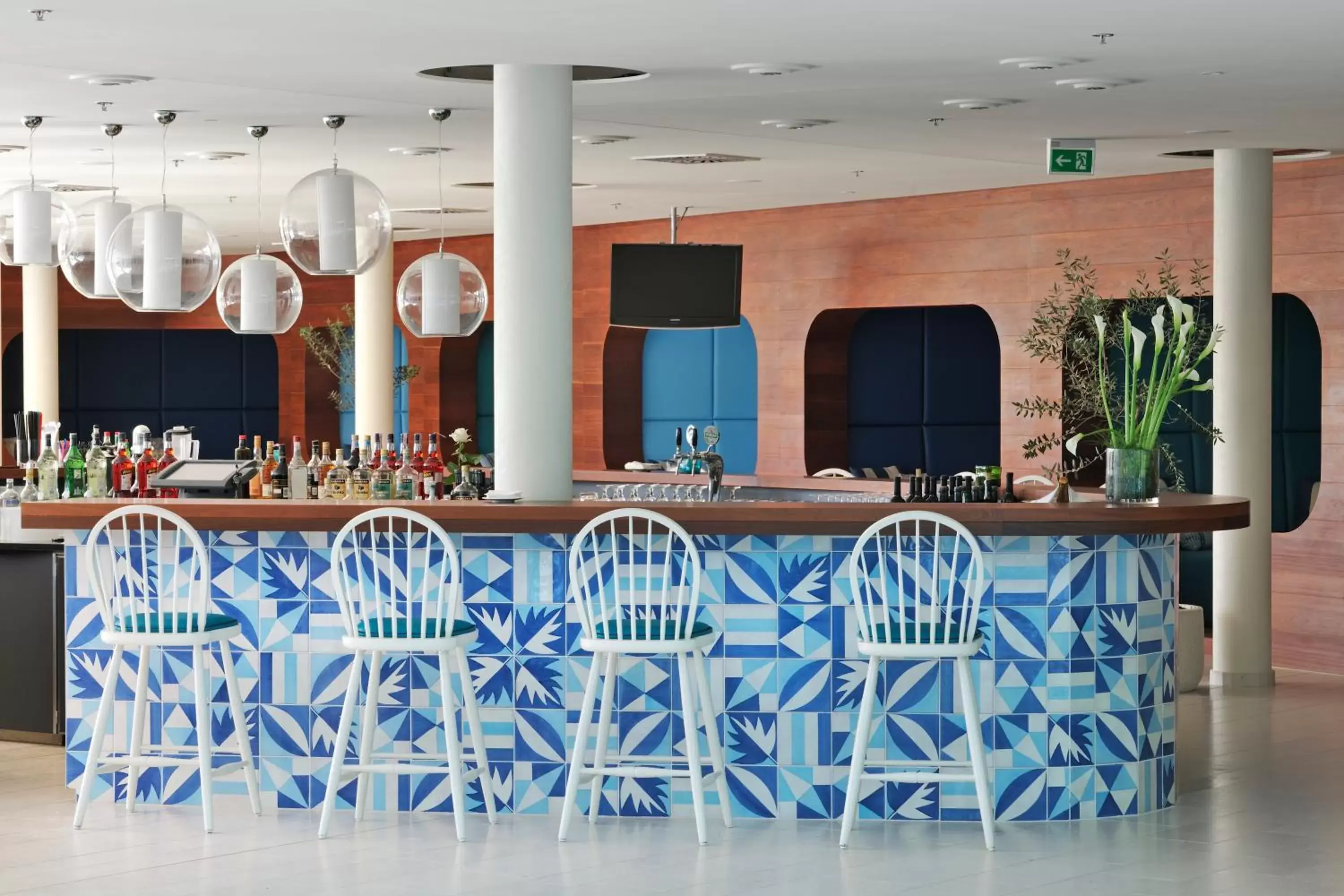 Lounge or bar, Swimming Pool in Falkensteiner Hotel & Spa Iadera