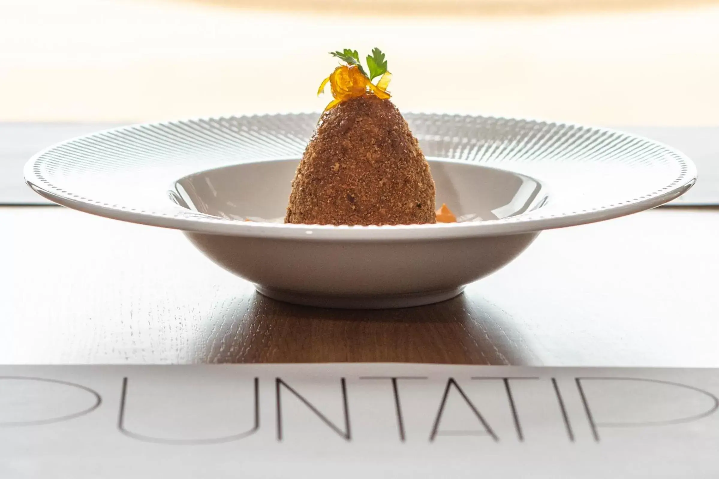 Restaurant/places to eat in Hotel Punta Tipa Restaurant/places to eat in Hotel Punta Tipa