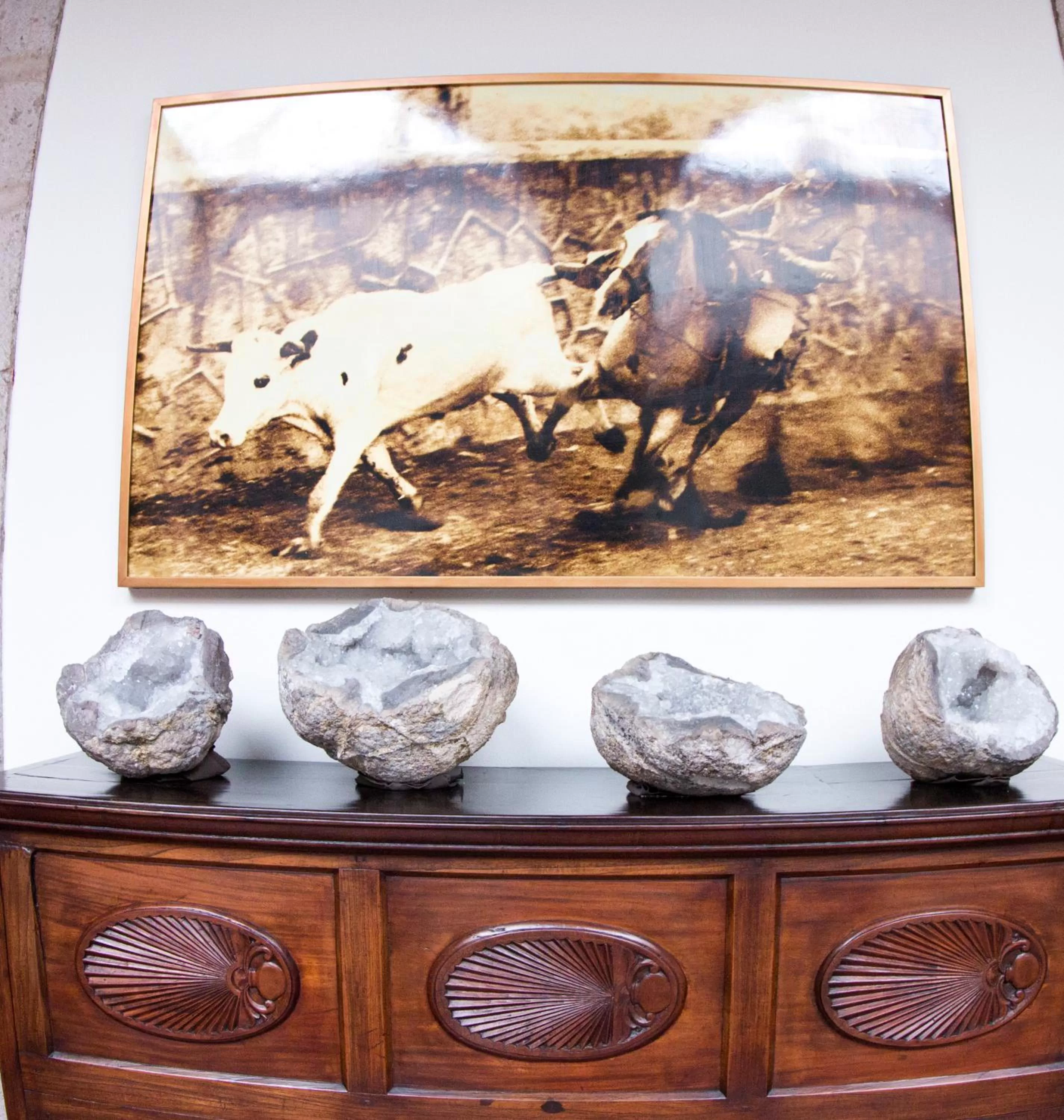 Decorative detail in Hotel Herencia By Hosting House