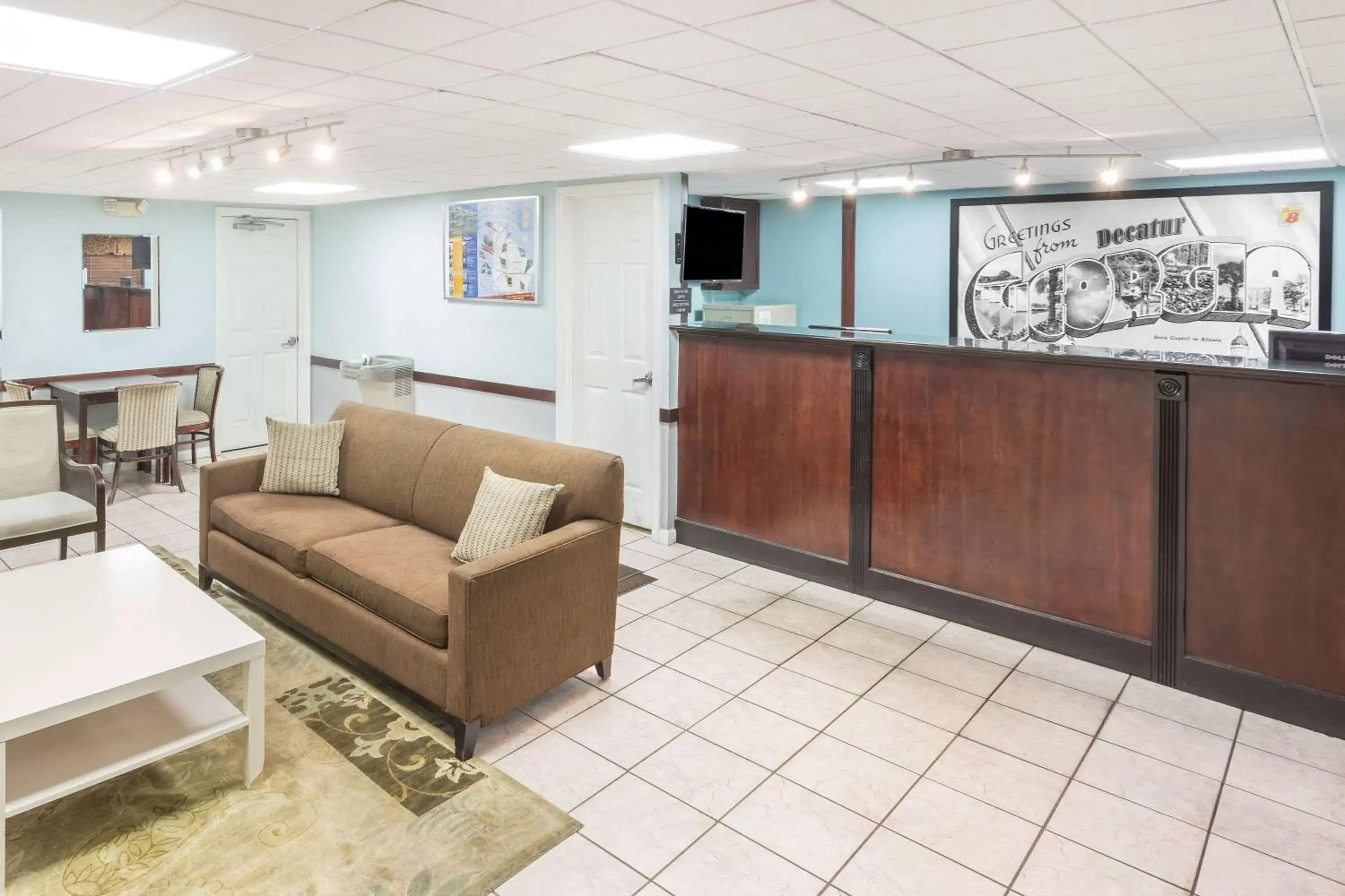 Lobby or reception in Super 8 by Wyndham Lithonia Lobby or reception in Super 8 by Wyndham Lithonia