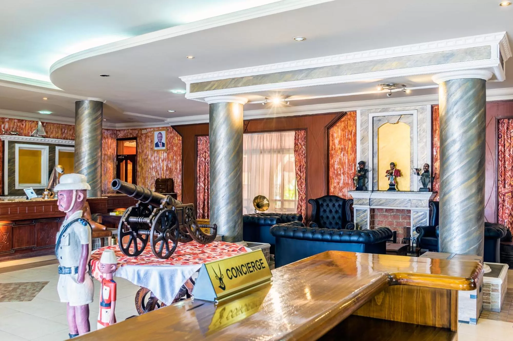 Property building, Restaurant/Places to Eat in Hotel Waterbuck