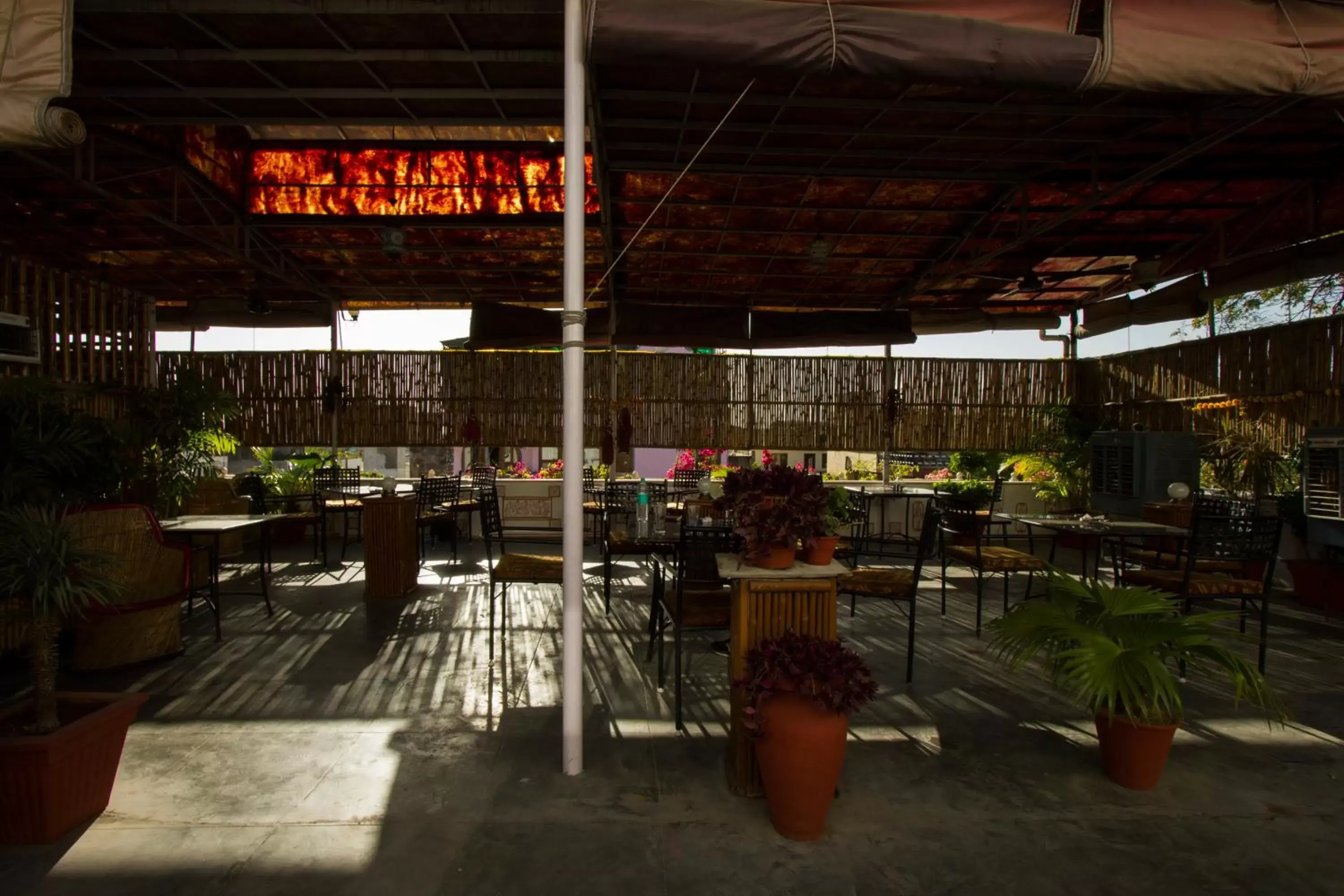 Patio, Restaurant/Places to Eat in Chitra Katha - A Story Per Stay