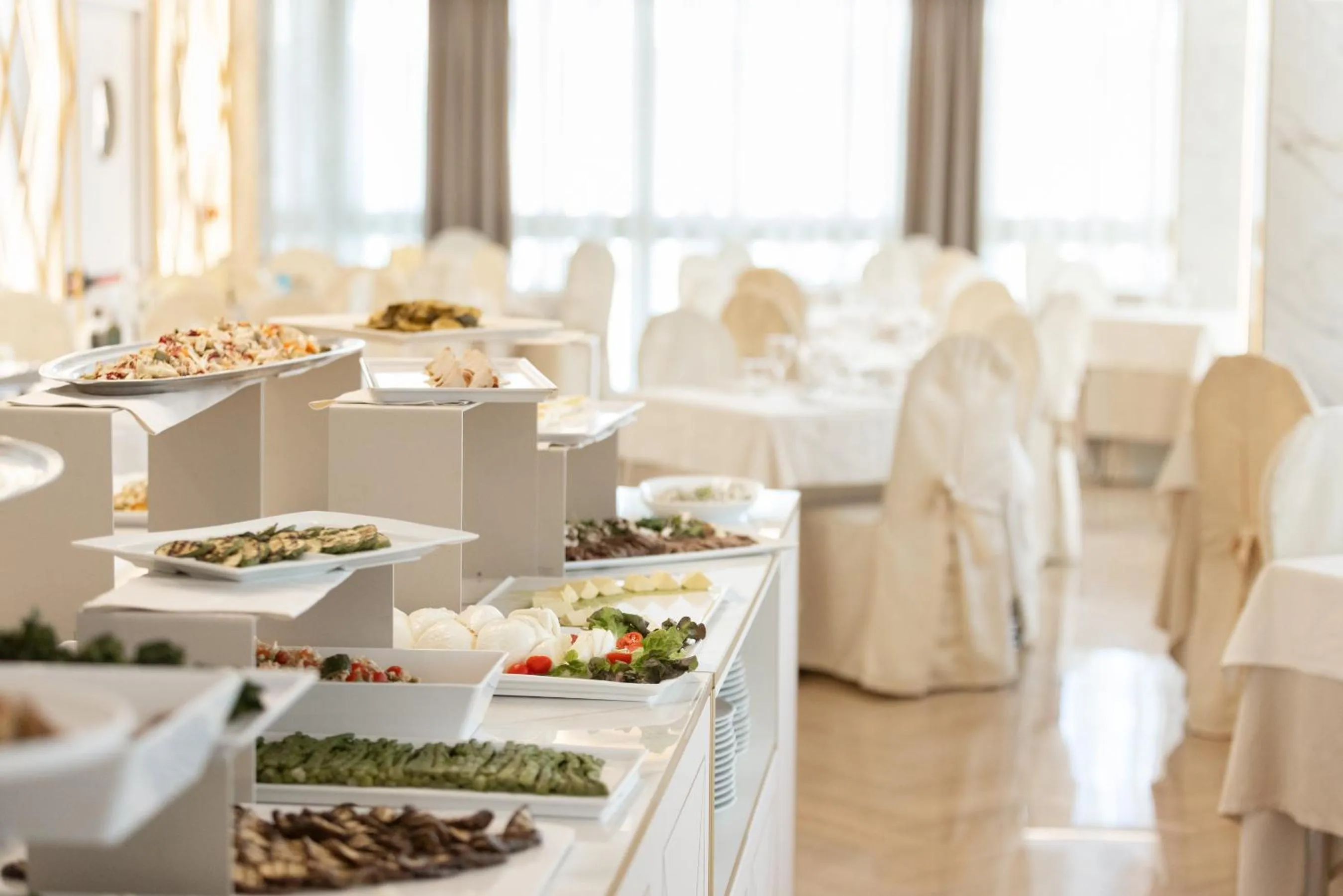 Restaurant/places to eat in Hotel Feldberg