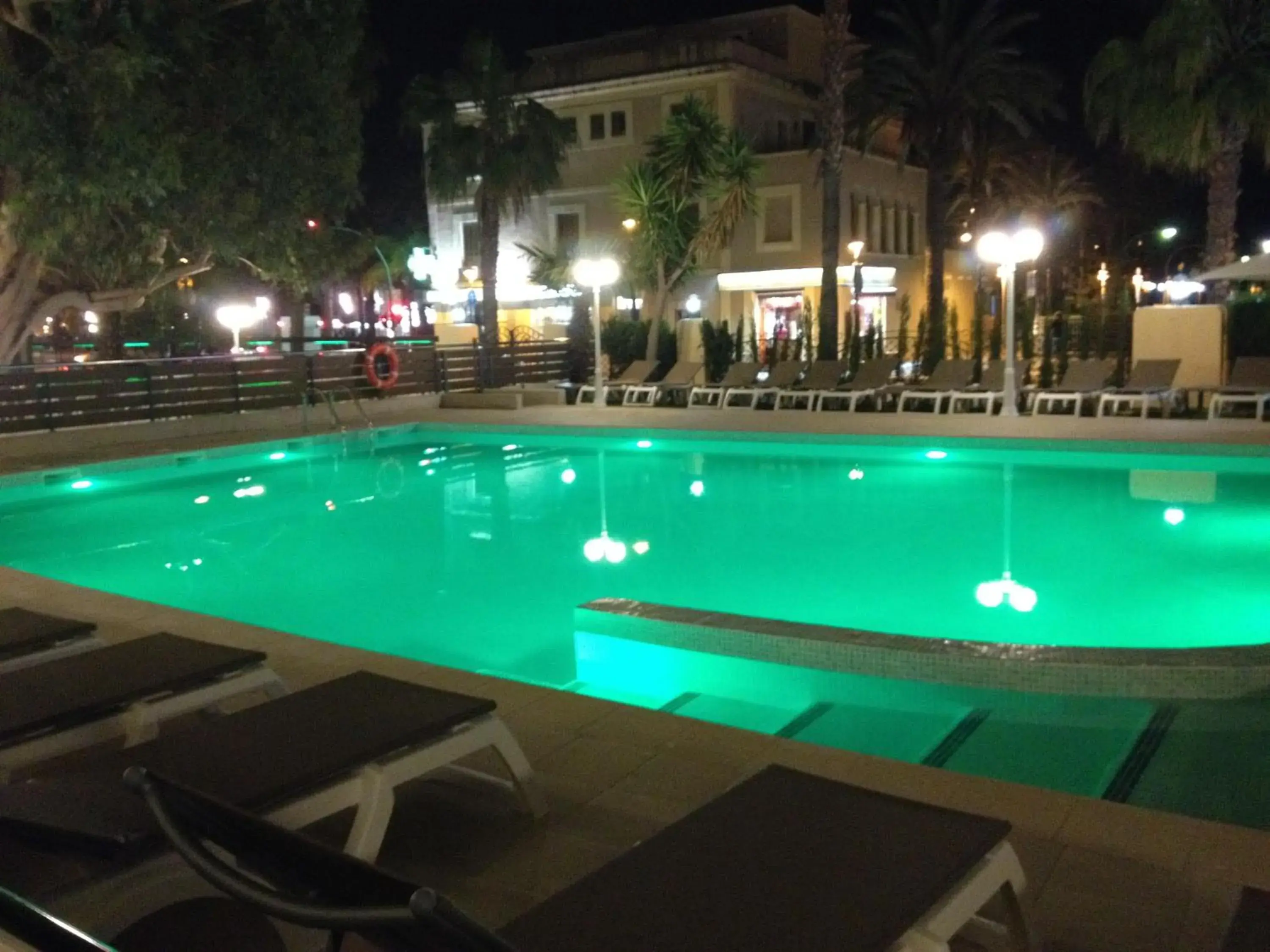 Night, Swimming Pool in Hotel Planas