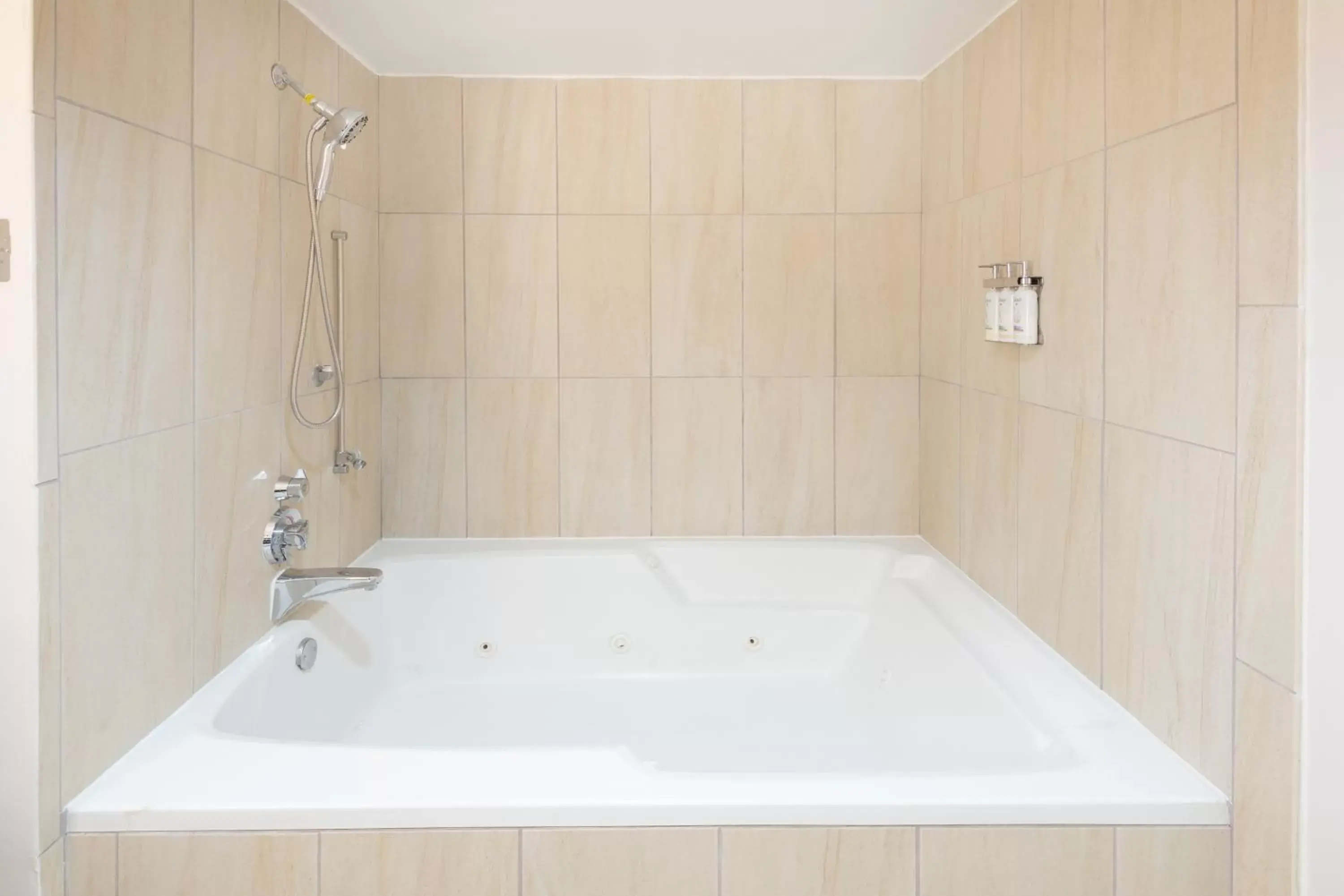 Shower, Bathroom in Holiday Inn Express Philadelphia NE-Bensalem, an IHG Hotel