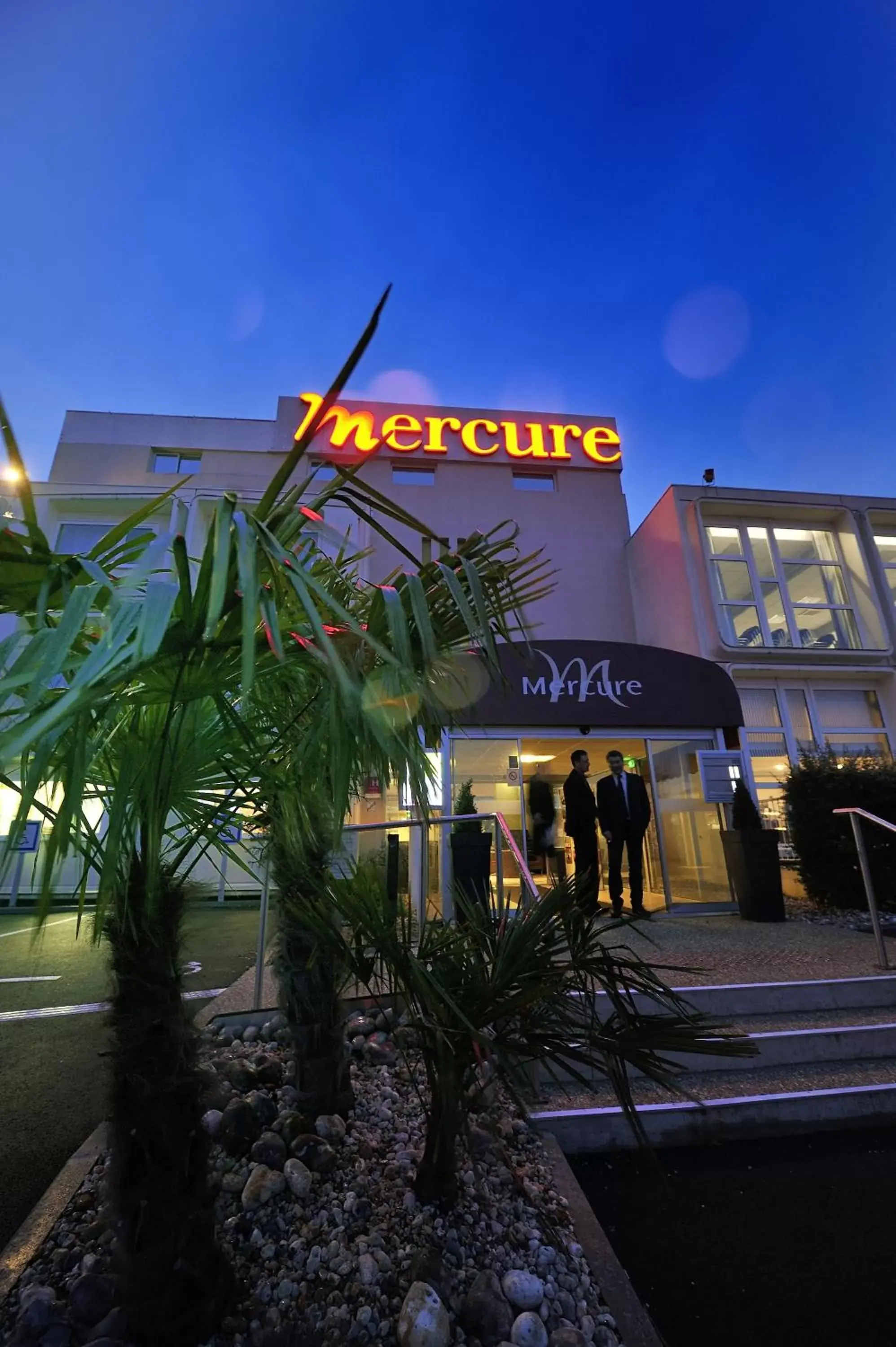 Facade/entrance, Property Building in Mercure Rouen Val de Reuil