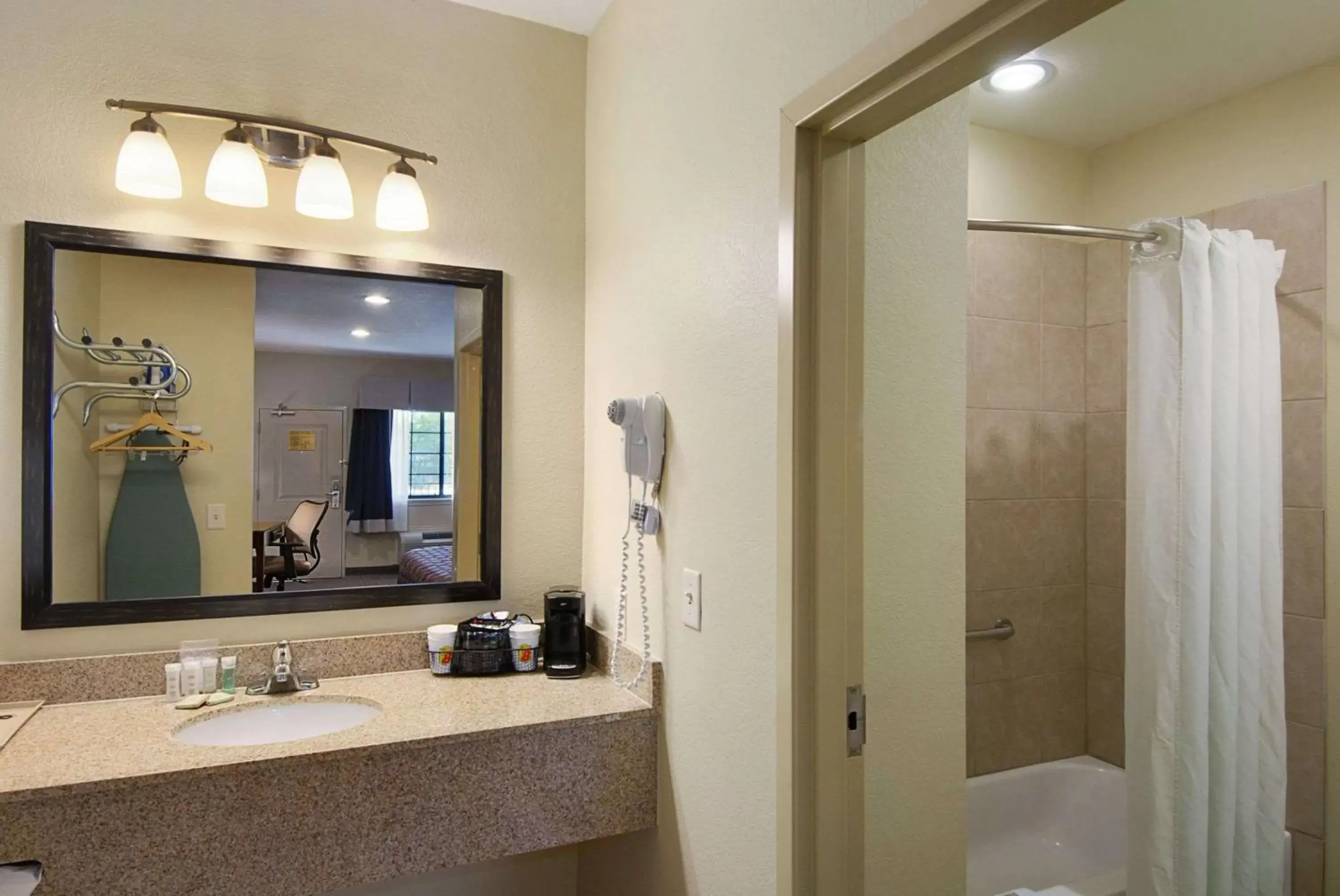 Bathroom in Super 8 by Wyndham Stephenville Bathroom in Super 8 by Wyndham Stephenville