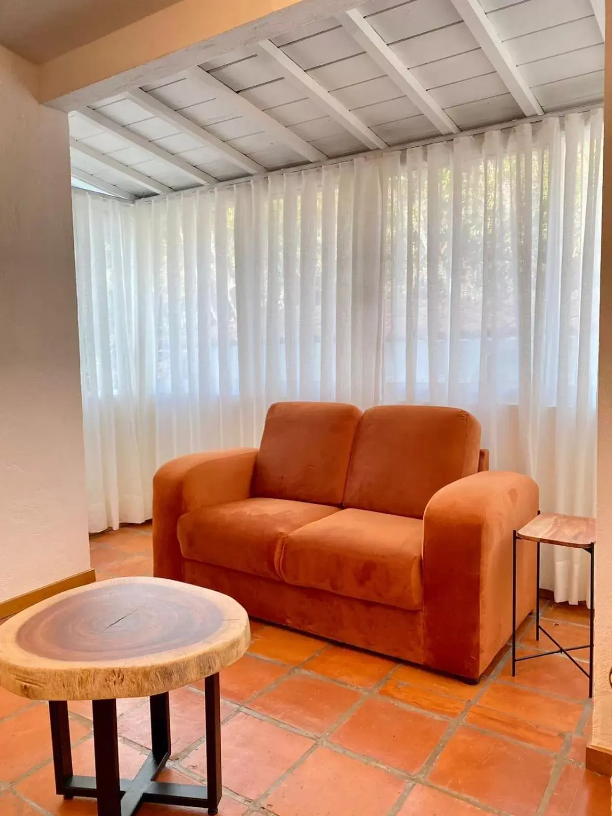 Living room, Seating Area in Hotel Cala Blanca Cuernavaca