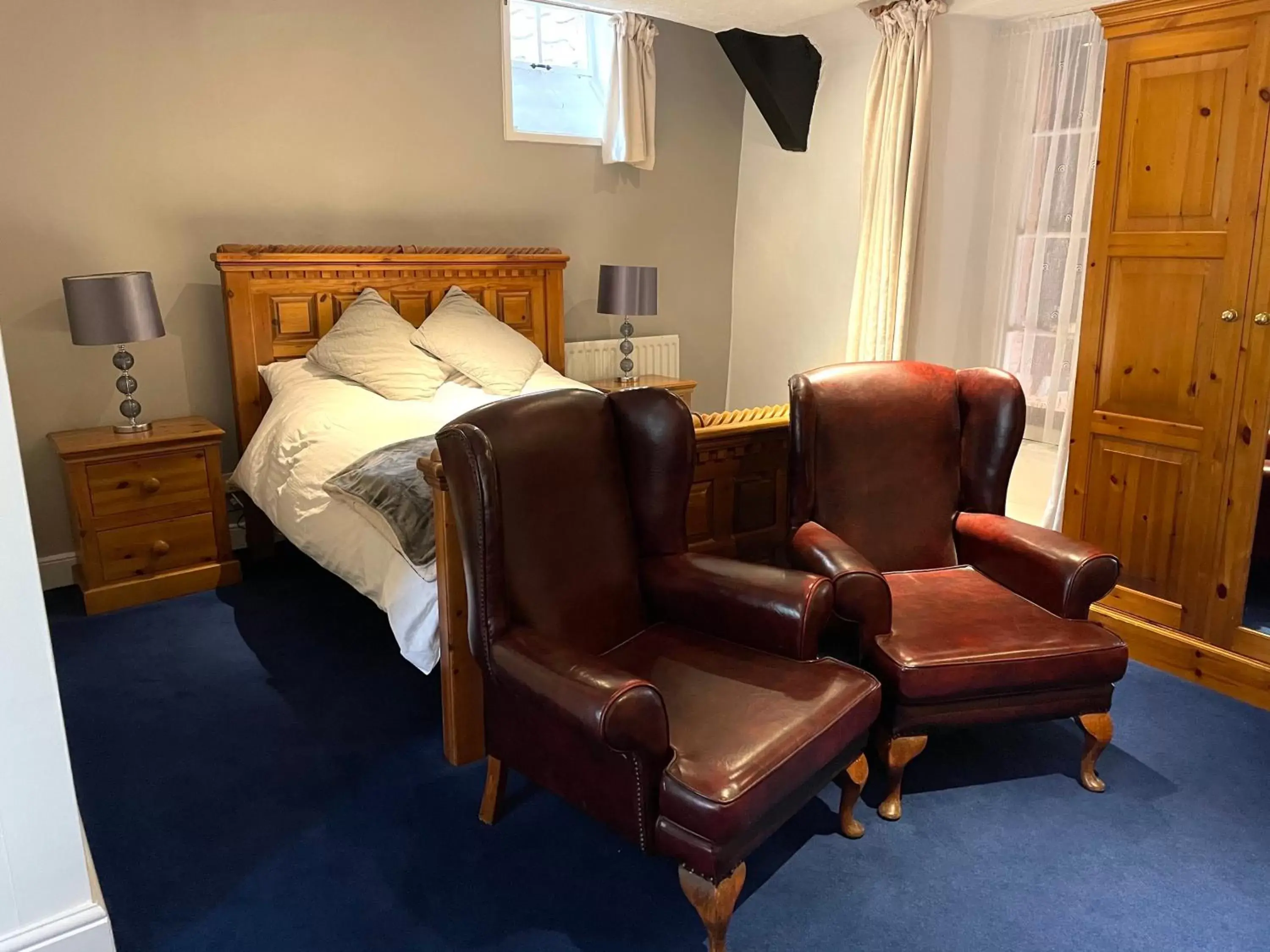 Bed in The Angel Inn