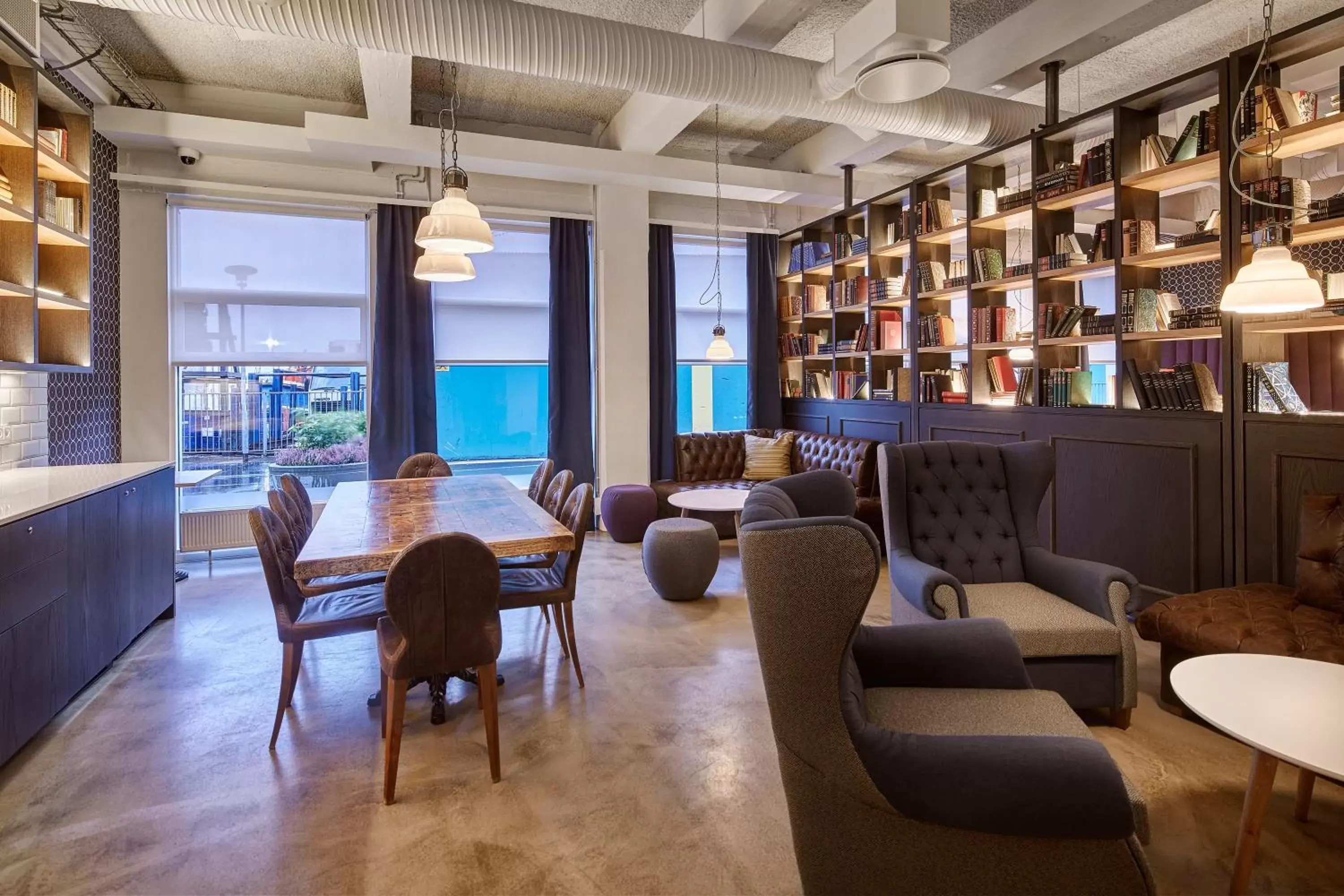Communal lounge/ TV room, Lounge/Bar in Reykjavik Marina - Berjaya Iceland Hotels