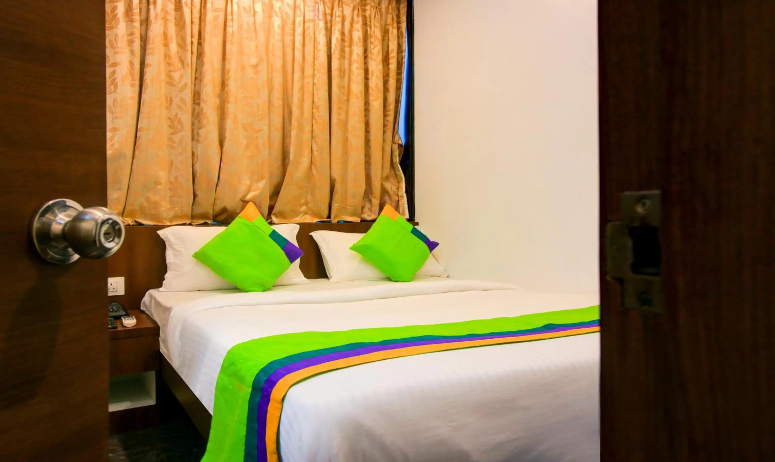 Bedroom, Bed in Treebo Arvind Residency