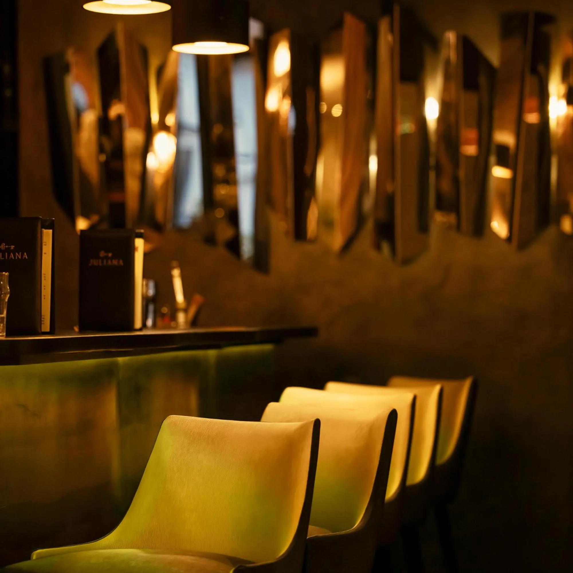 Lounge or bar in Juliana Hotel Paris