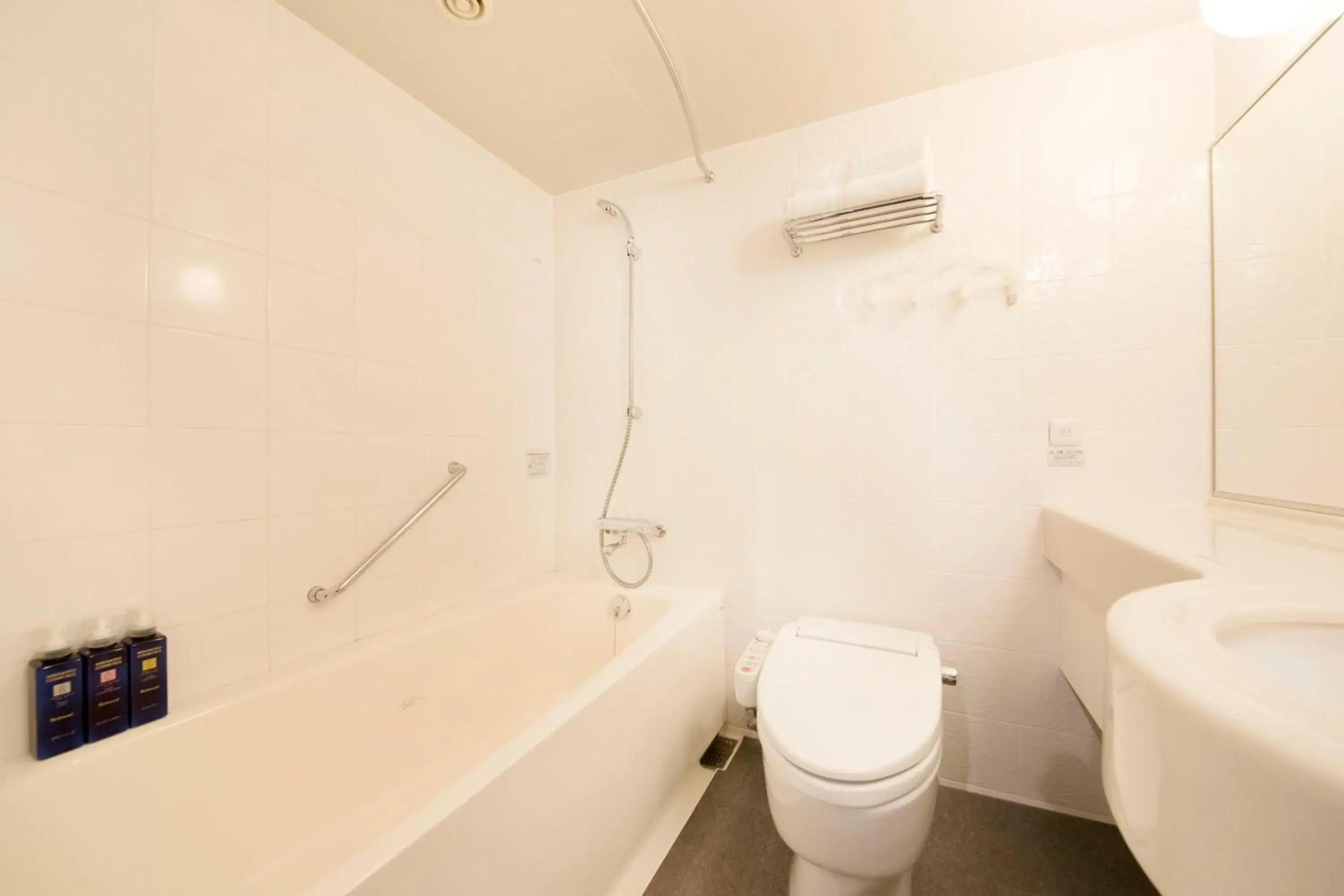 Bathroom in Richmond Hotel Yamagata-Ekimae