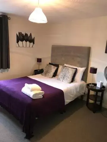 Bed in The Pytchley Inn