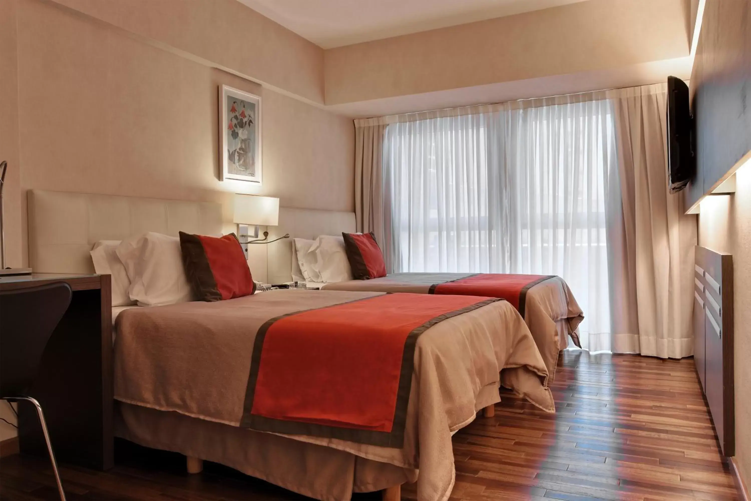 Photo of the whole room, Bed in Regente Palace Hotel Photo of the whole room, Bed in Regente Palace Hotel