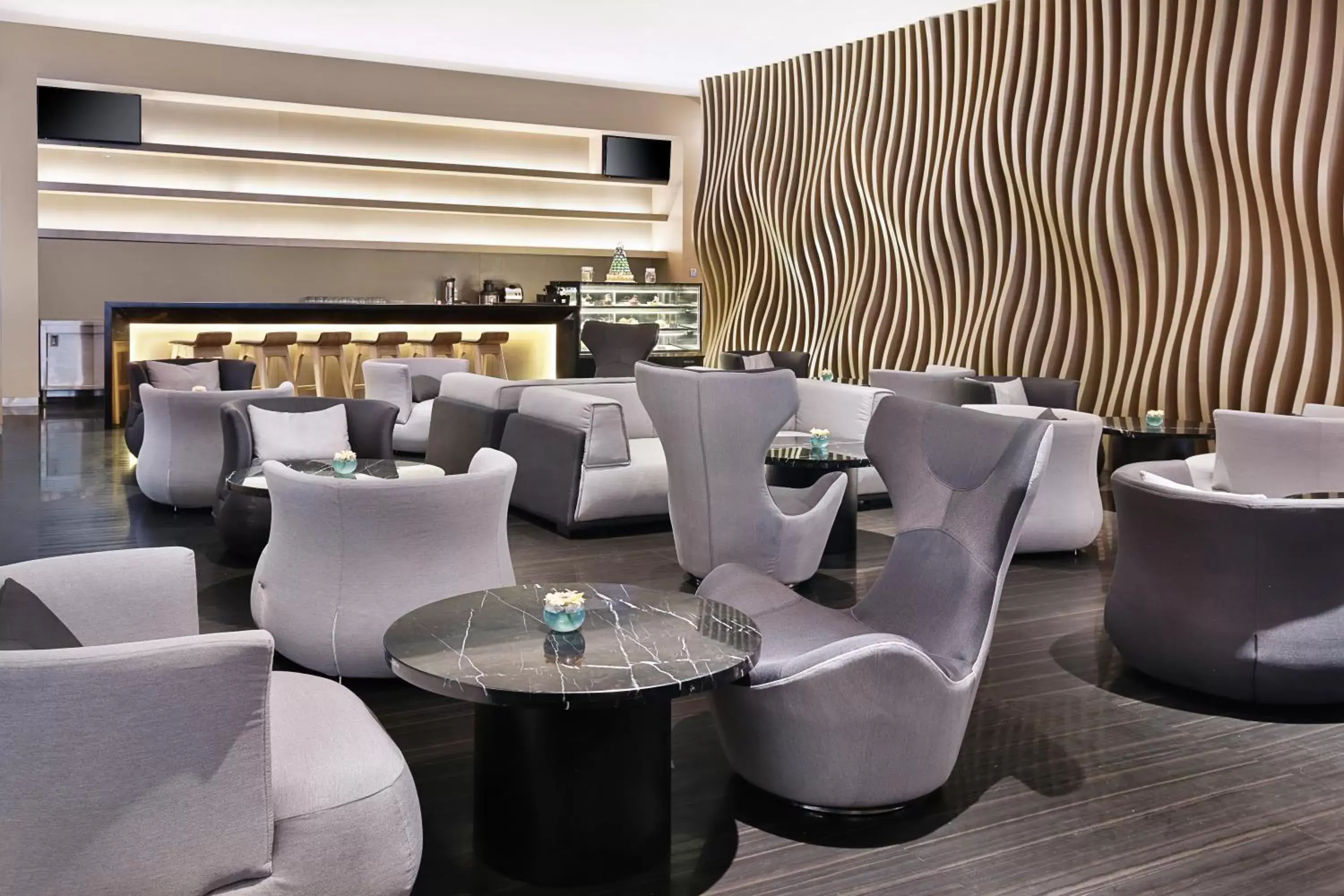 Lounge or bar in Noble Resort Hotel Melaka 马六甲诺铂度假酒店 Lounge or bar in Noble Resort Hotel Melaka 马六甲诺铂度假酒店