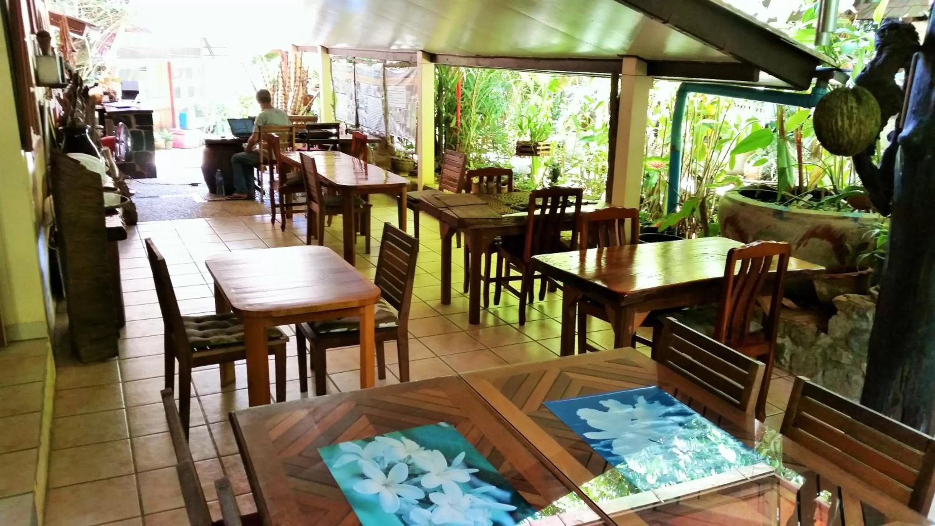 Restaurant/places to eat in Khao Sok Las Orquideas Resort