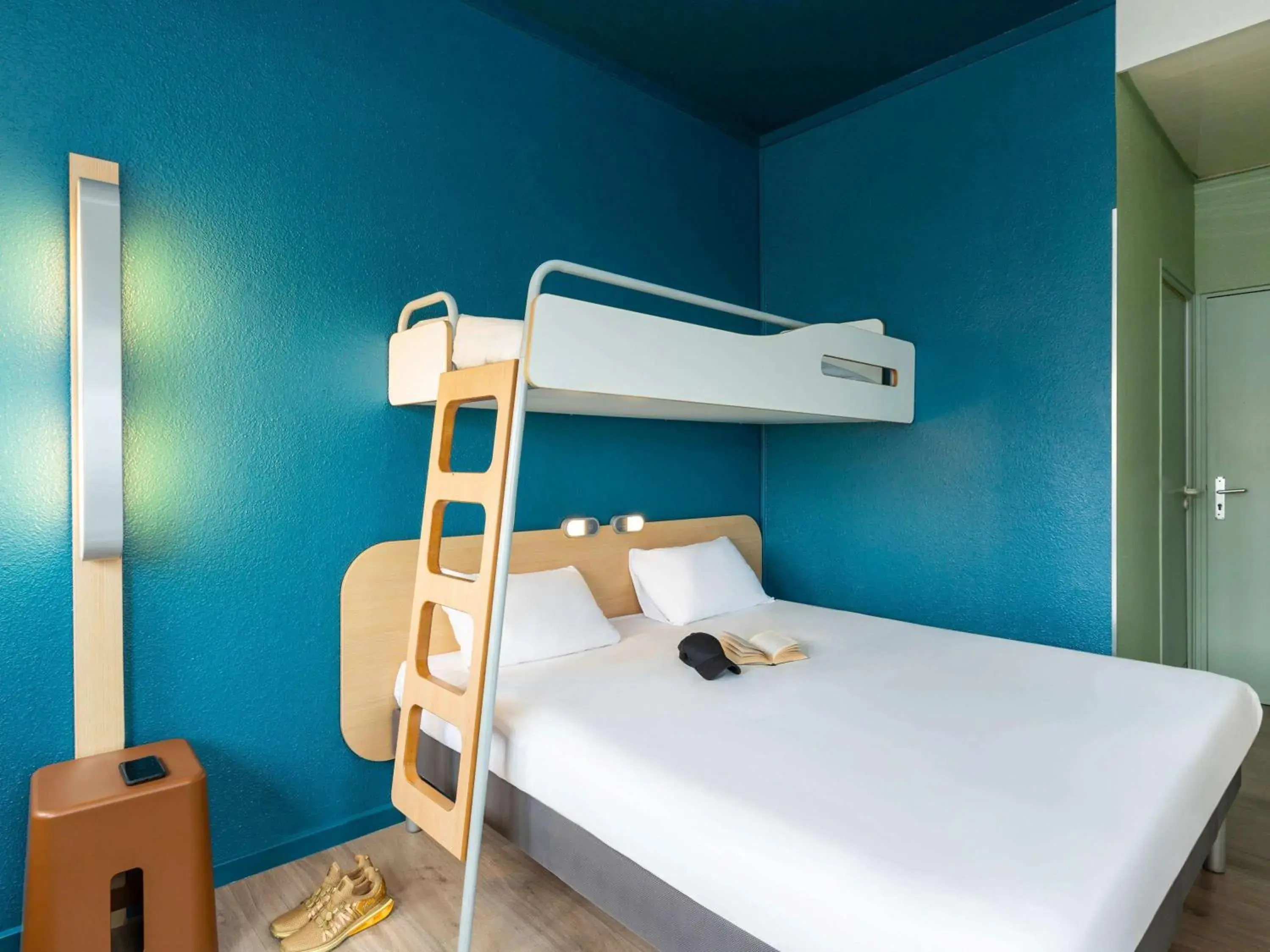Bedroom, Bunk Bed in ibis budget Paris Porte de Pantin