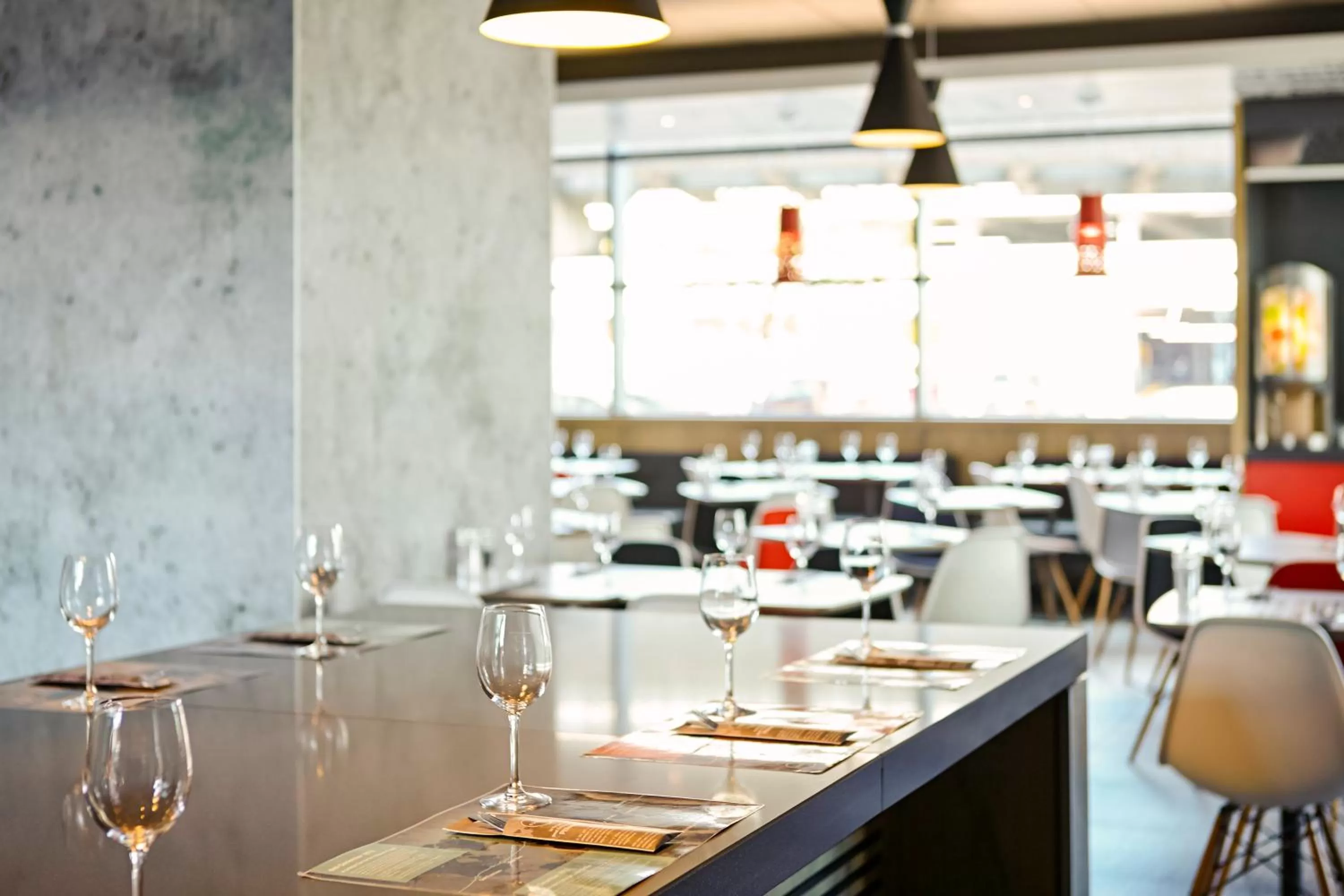 Restaurant/places to eat in ibis Birmingham Airport Terminal Building - NEC