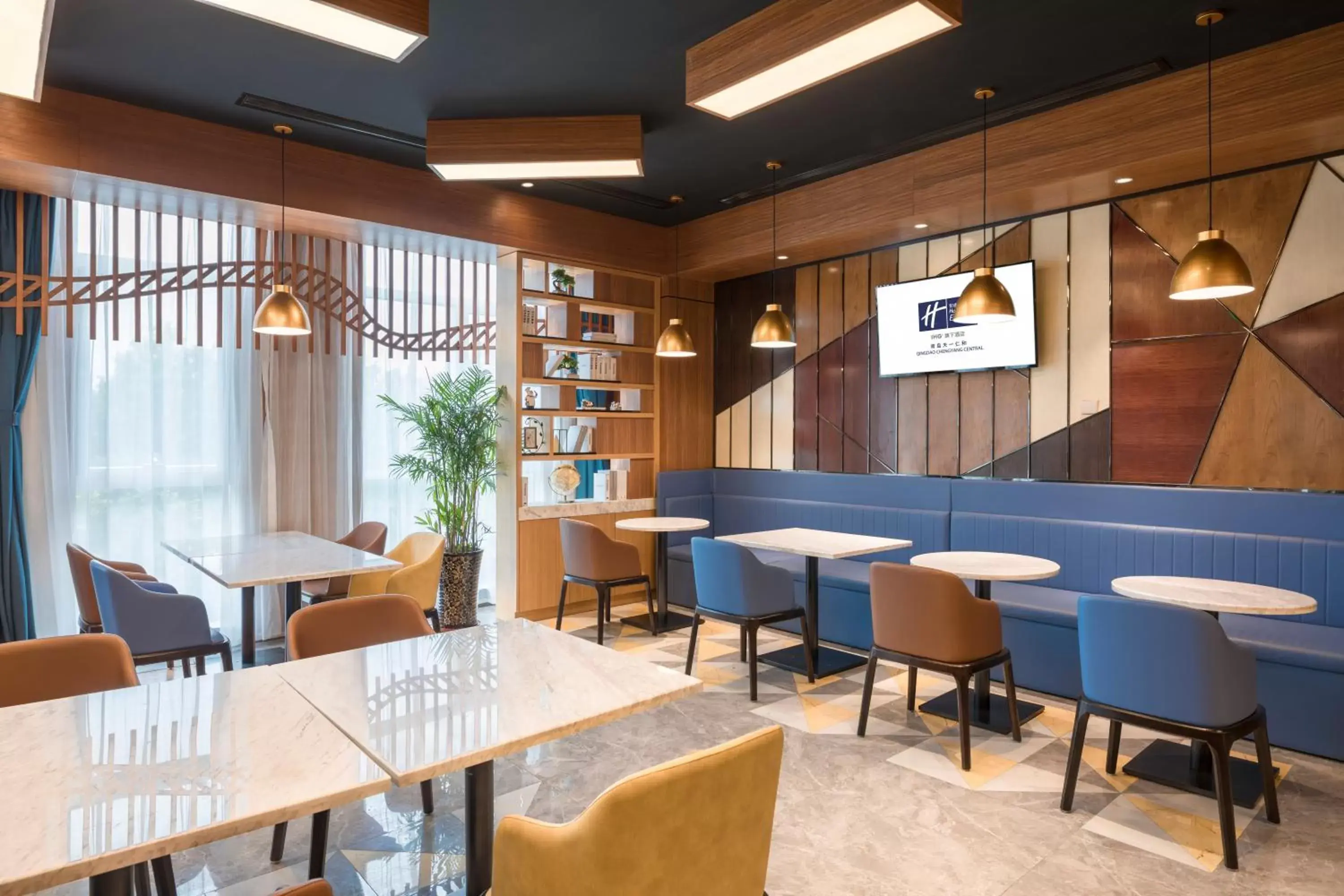 Restaurant/Places to Eat in Holiday Inn Express Qingdao Chengyang Central, an IHG Hotel