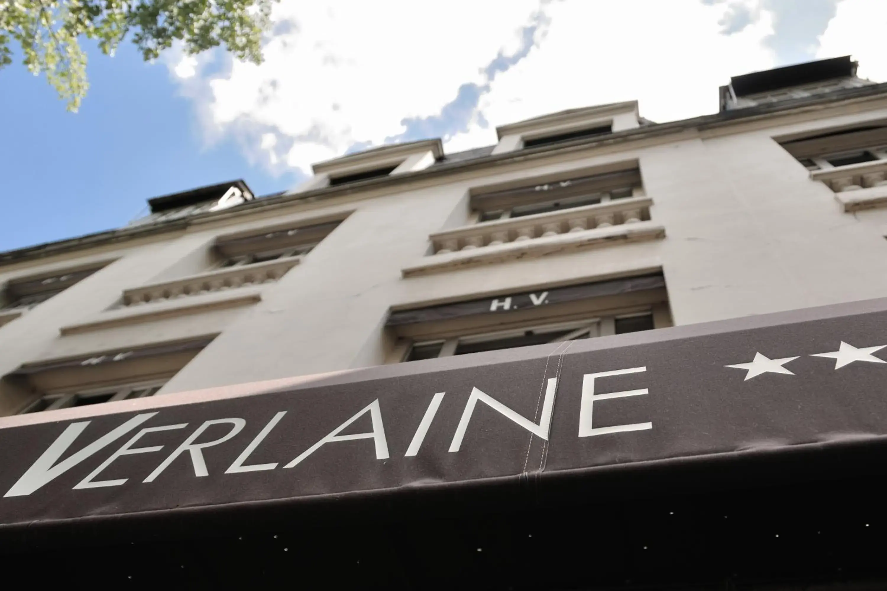 Property Building in Hôtel Verlaine