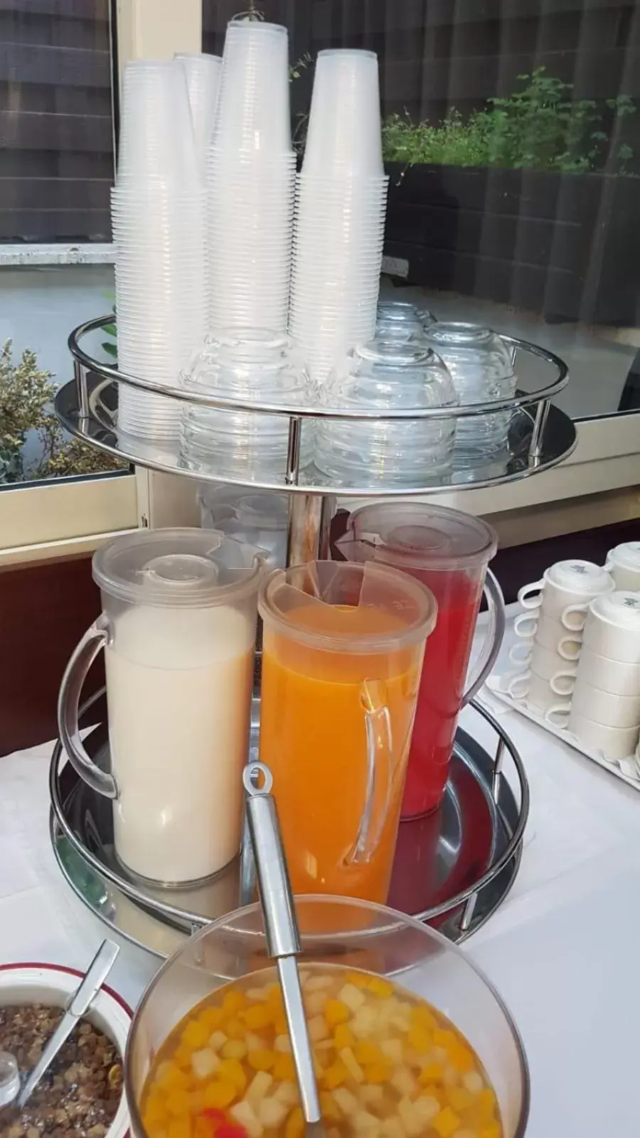 Food and drinks in Hotel Best Roma Food and drinks in Hotel Best Roma