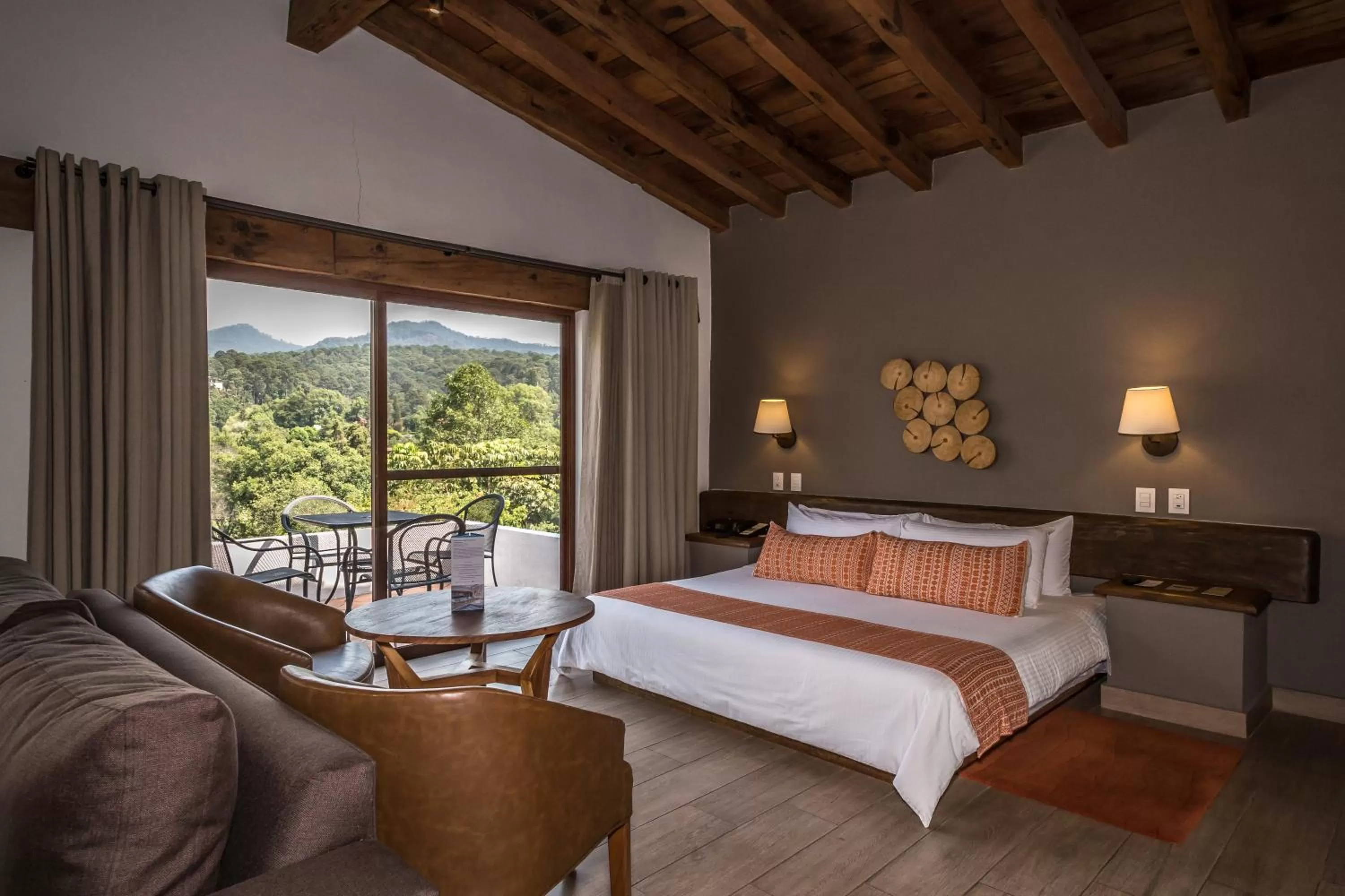 View (from property/room), Bed in Hotel Avandaro Golf & Spa Resort