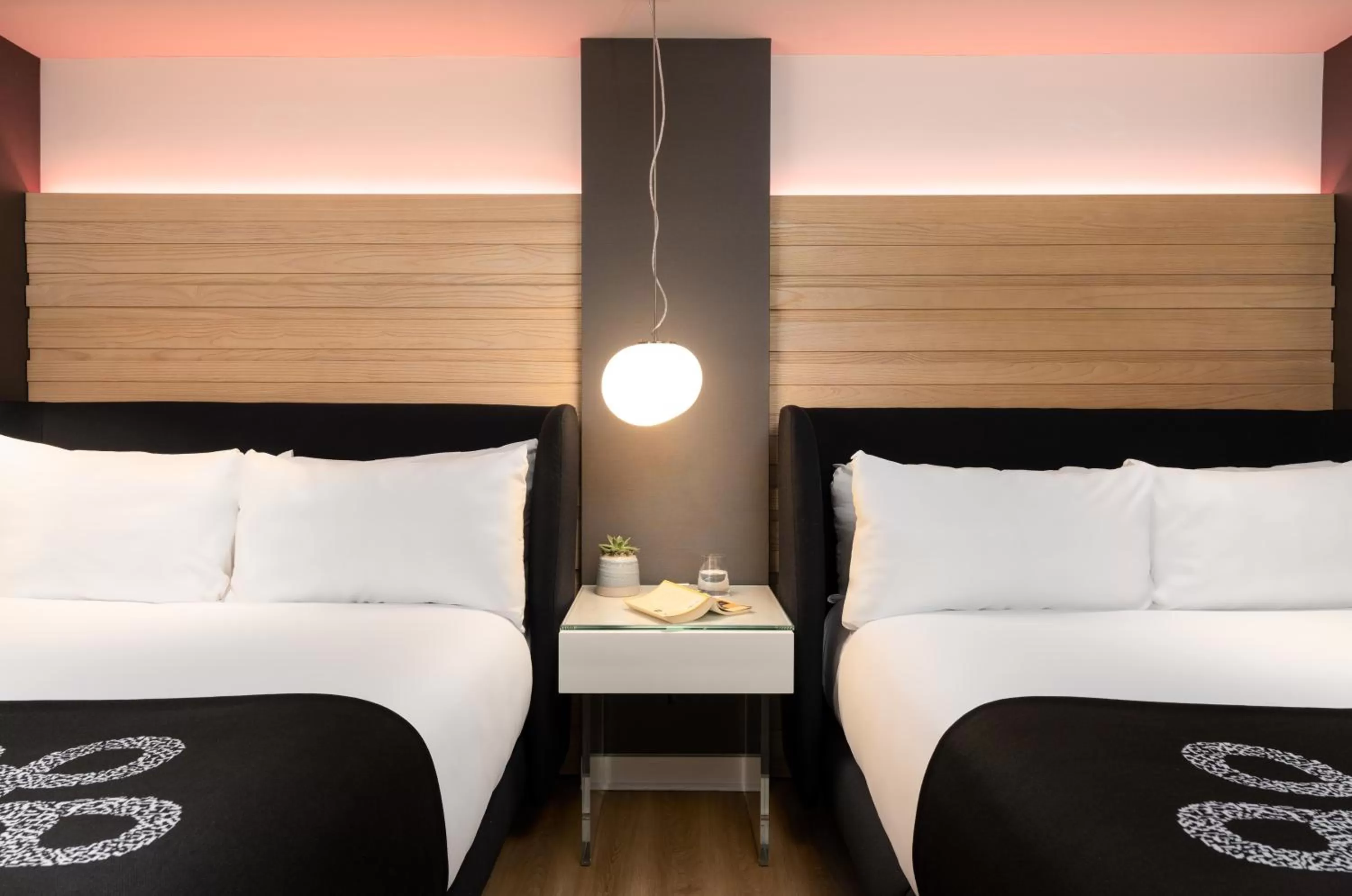 Photo of the whole room, Bed in Hotel Zena Washington DC