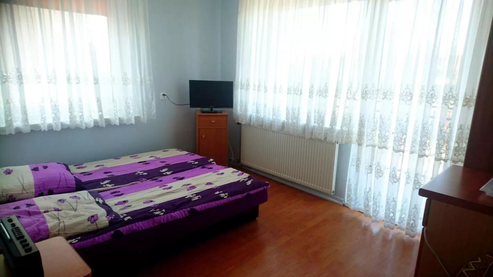 Photo of the whole room, Bed in Willa Sarenka