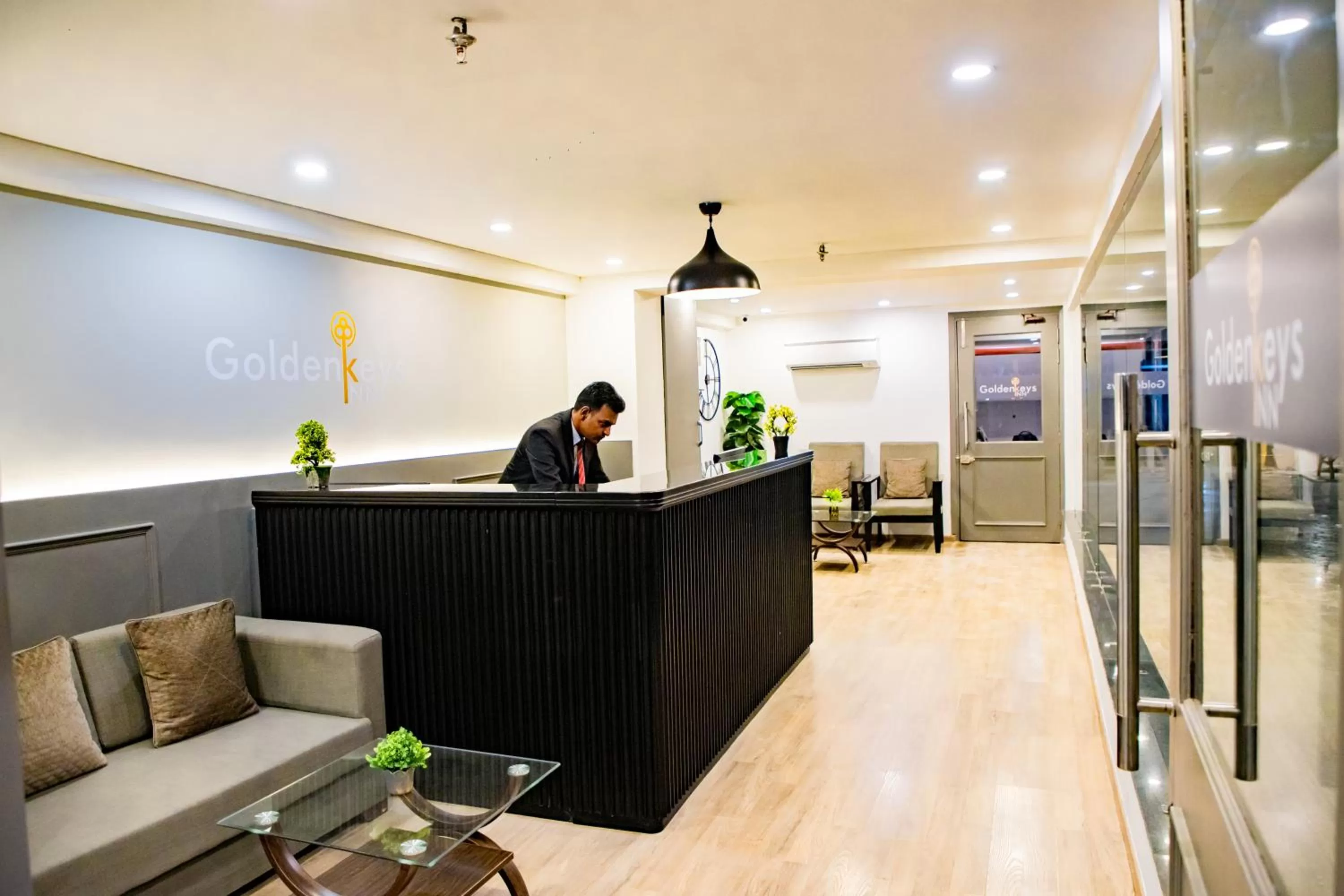 Property building in GoldenKeys Inn