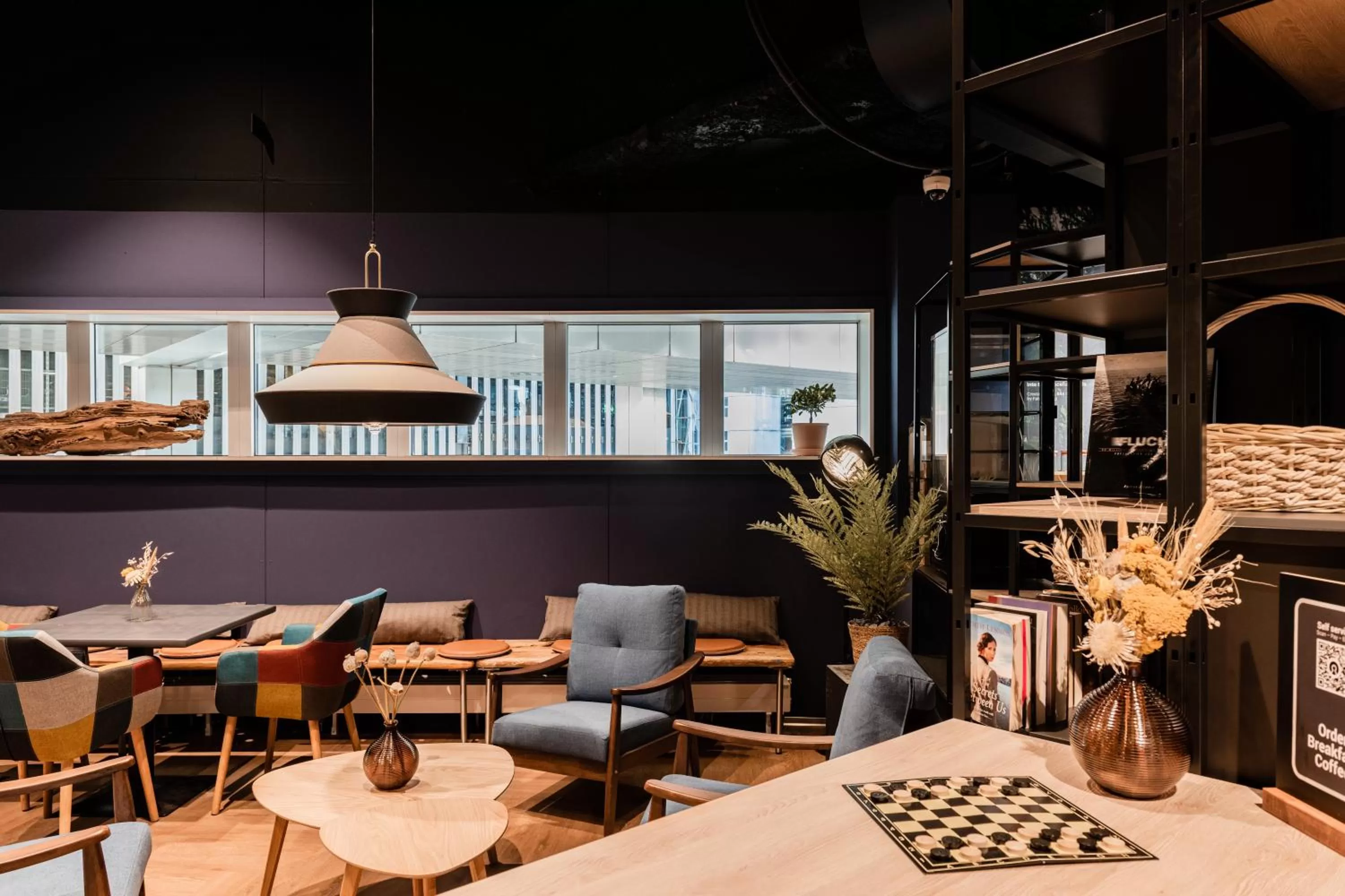 Lounge or bar in Capsule Hotel - Zurich Airport