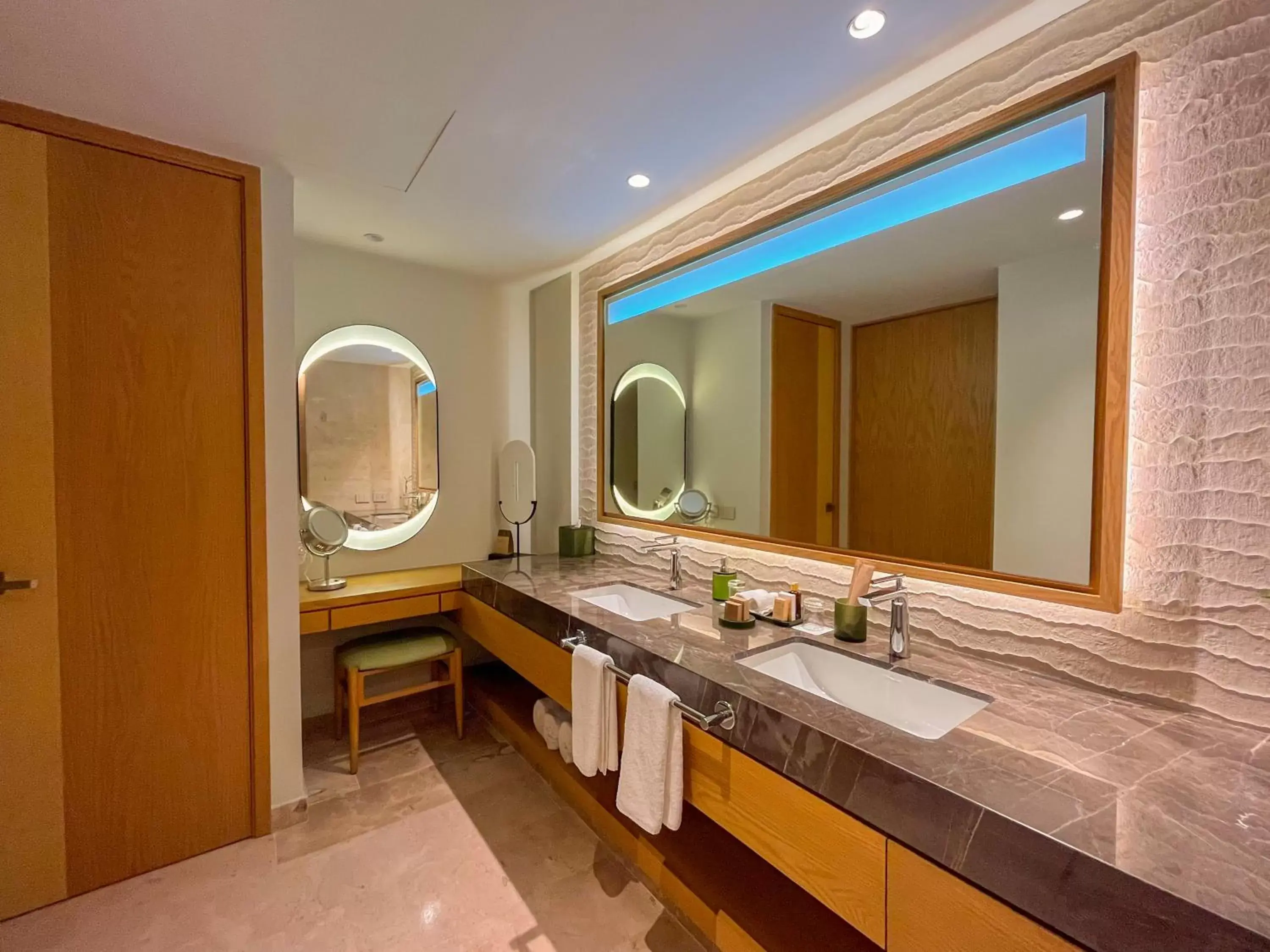 Bathroom in Haven Riviera Cancun - All Inclusive - Adults Only