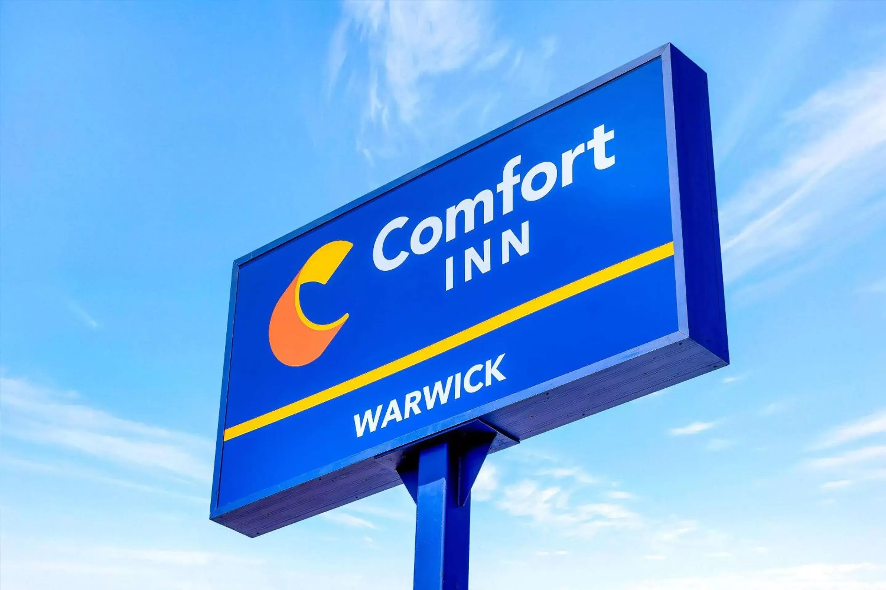 Property building in Comfort Inn Warwick