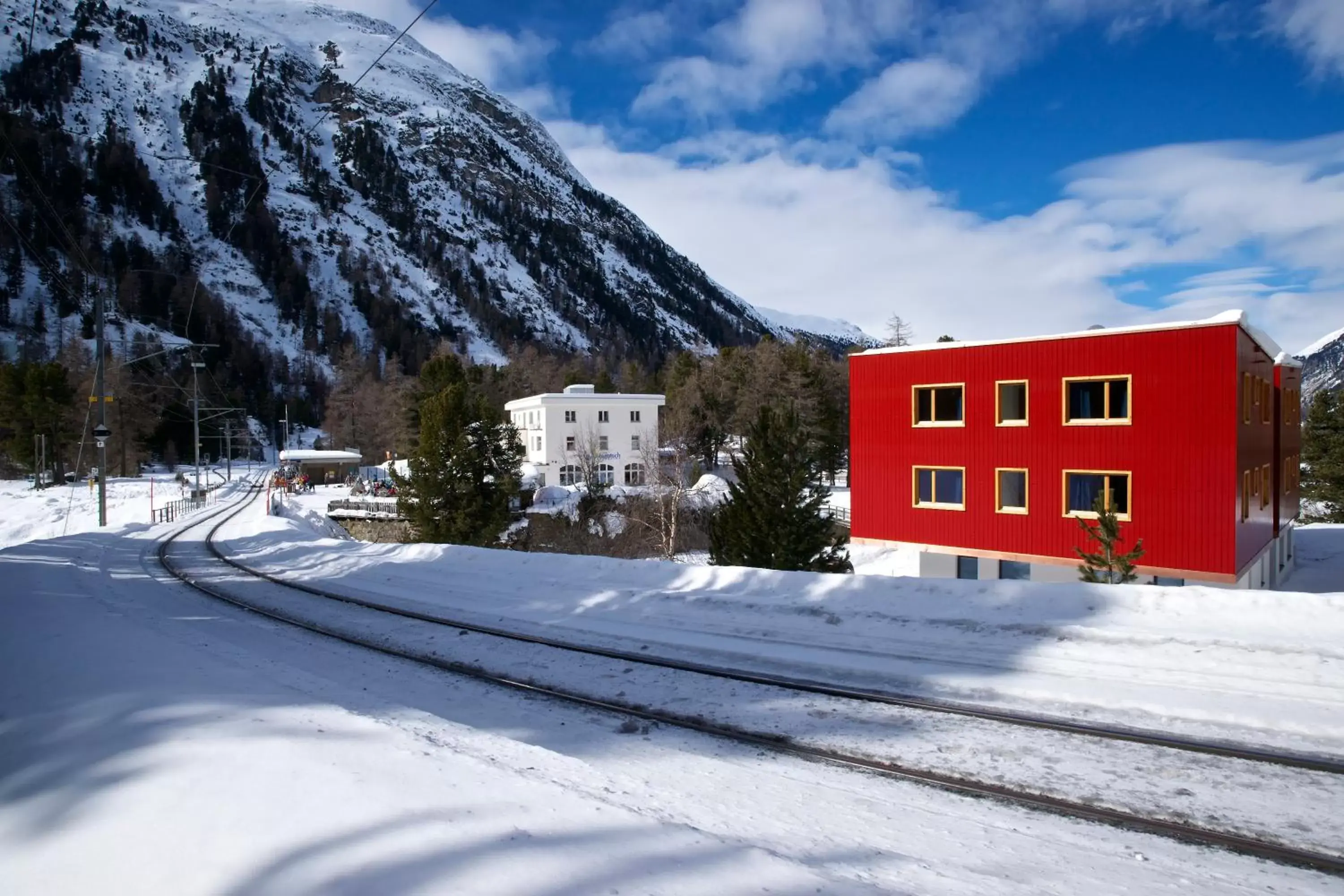 Property building, Winter in Gletscher-Hotel Morteratsch