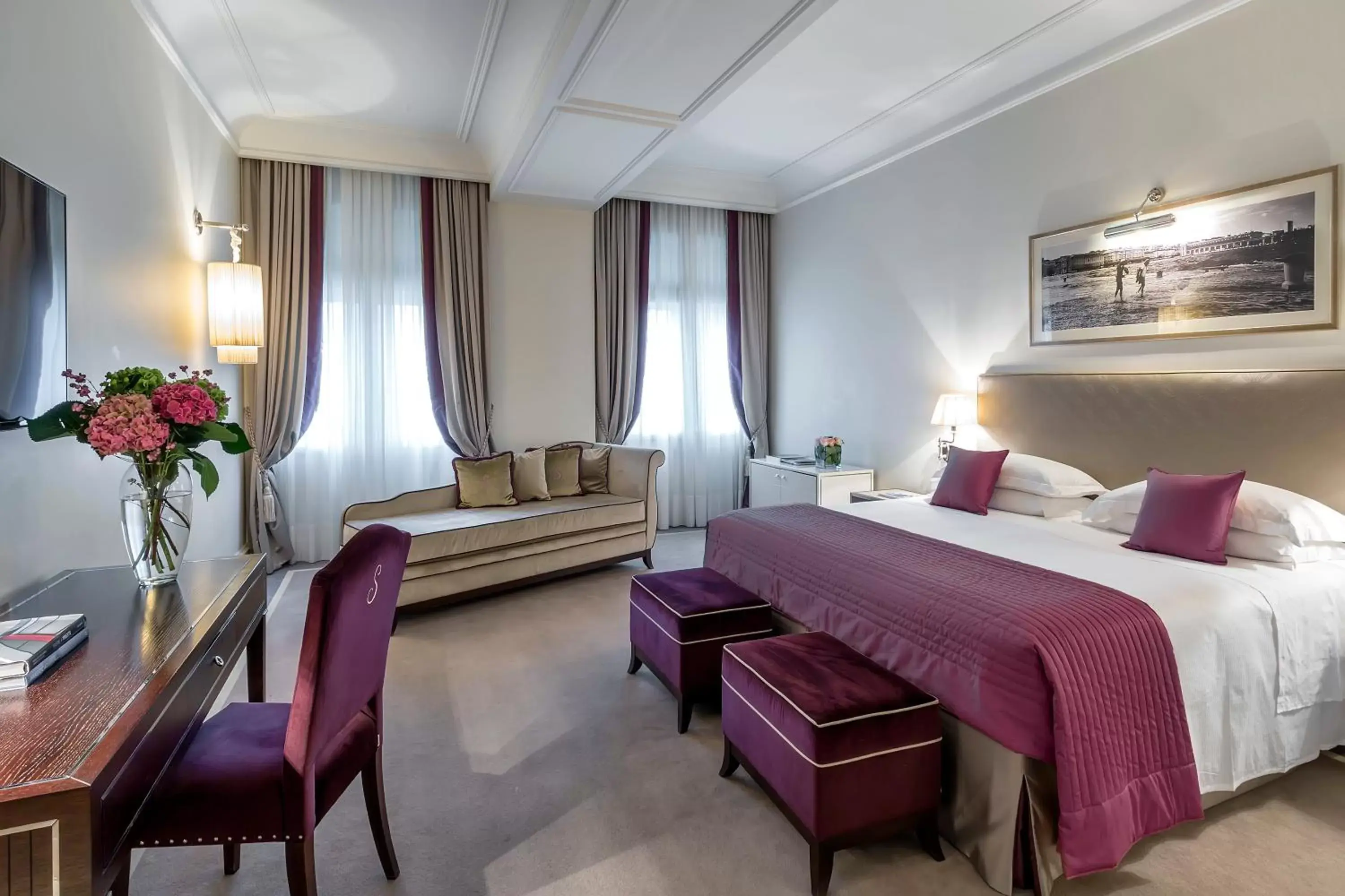 Photo of the whole room in Savoia Excelsior Palace Trieste - Starhotels Collezione