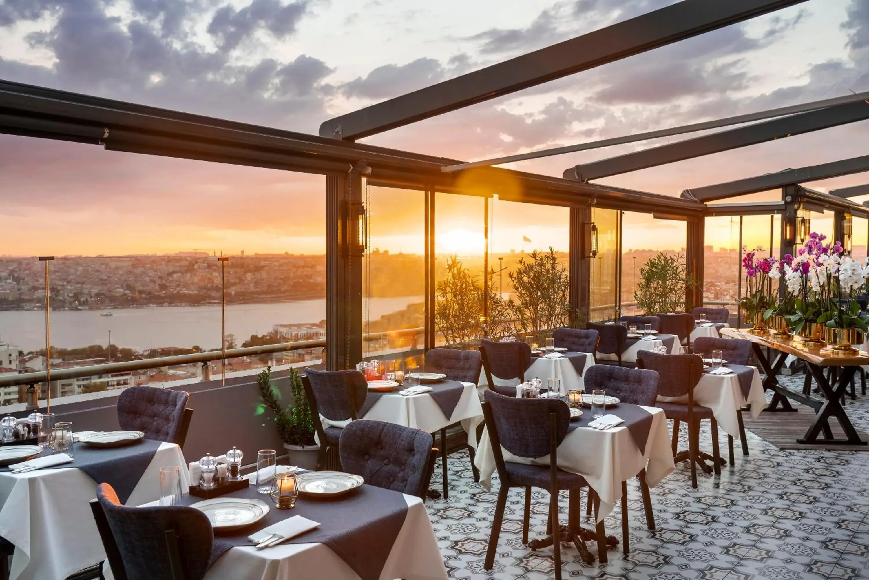 Restaurant/Places to Eat in Rixos Pera Istanbul