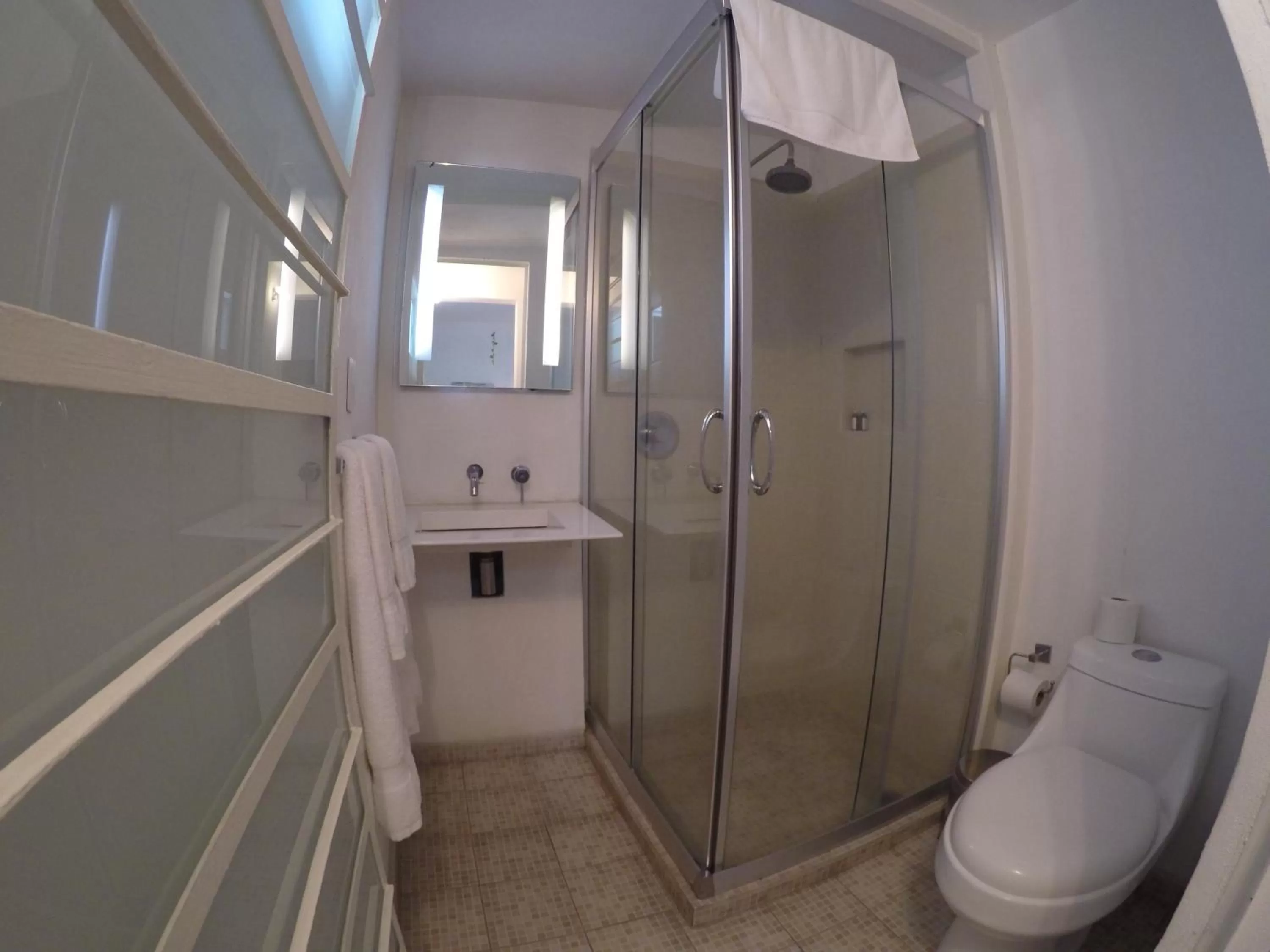 Bathroom in Distrito Condesa Rooms and Studios