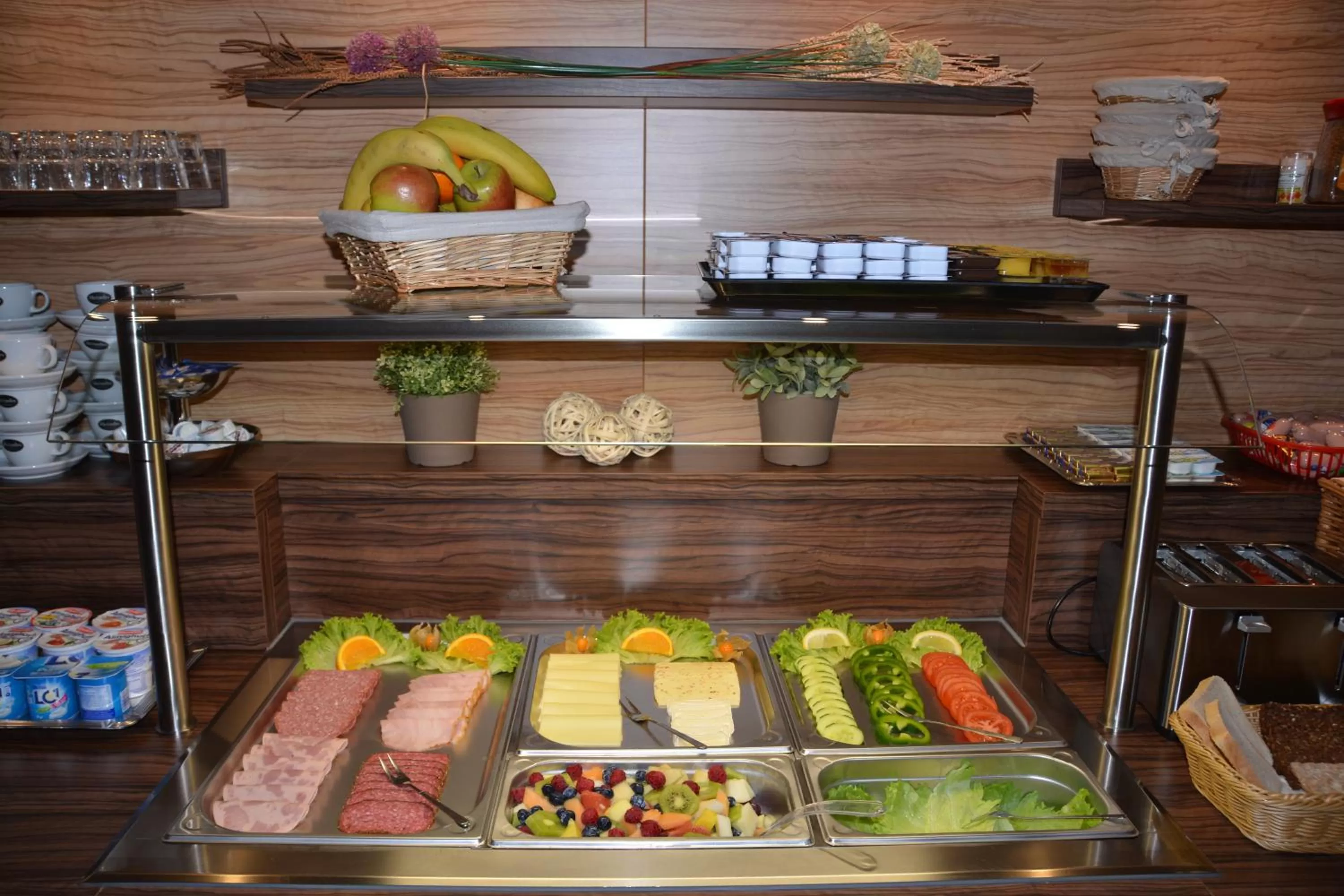 Buffet breakfast in Altstadthotel Harburg