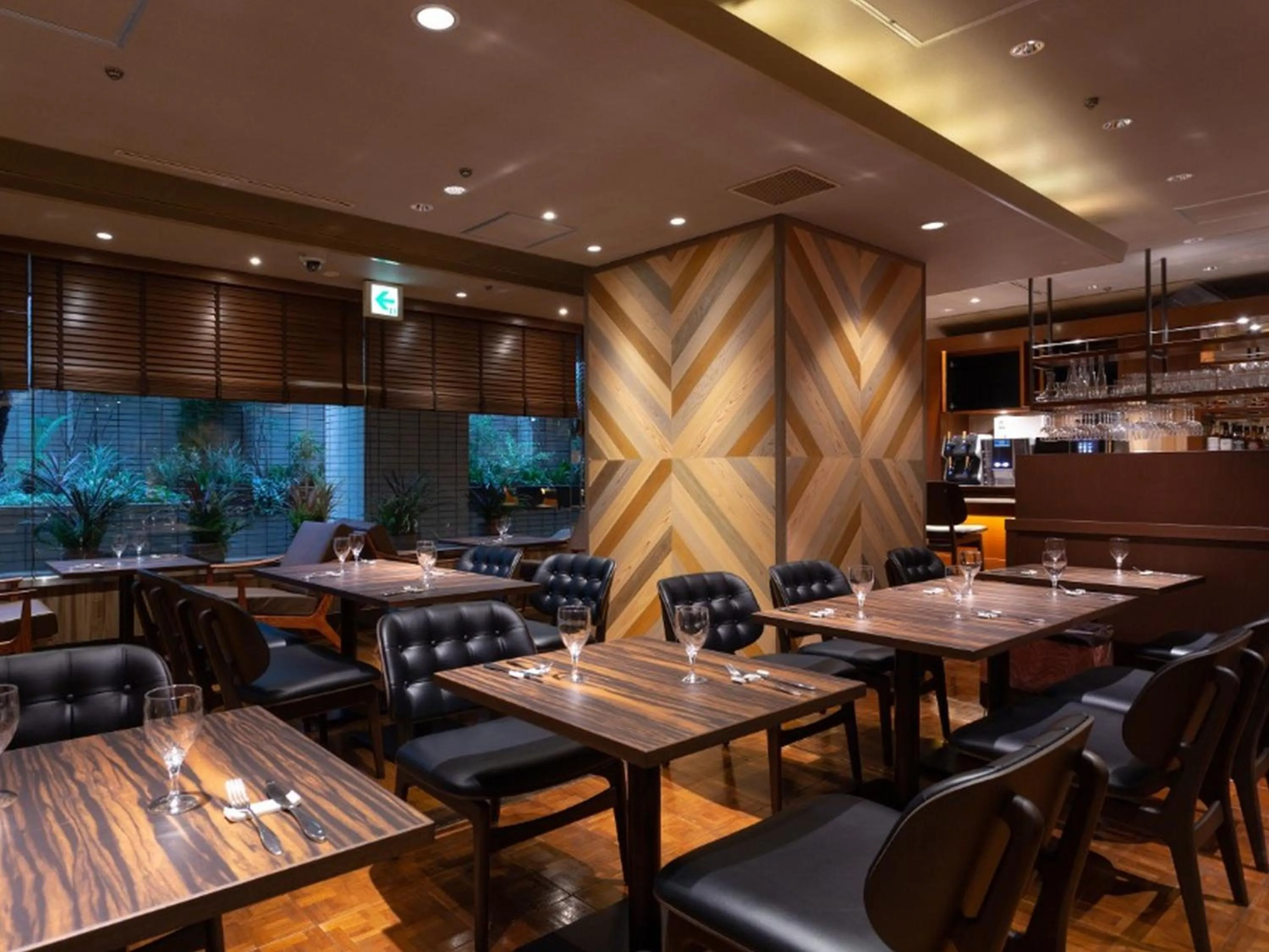 Restaurant/places to eat in Shibuya Tokyu REI Hotel