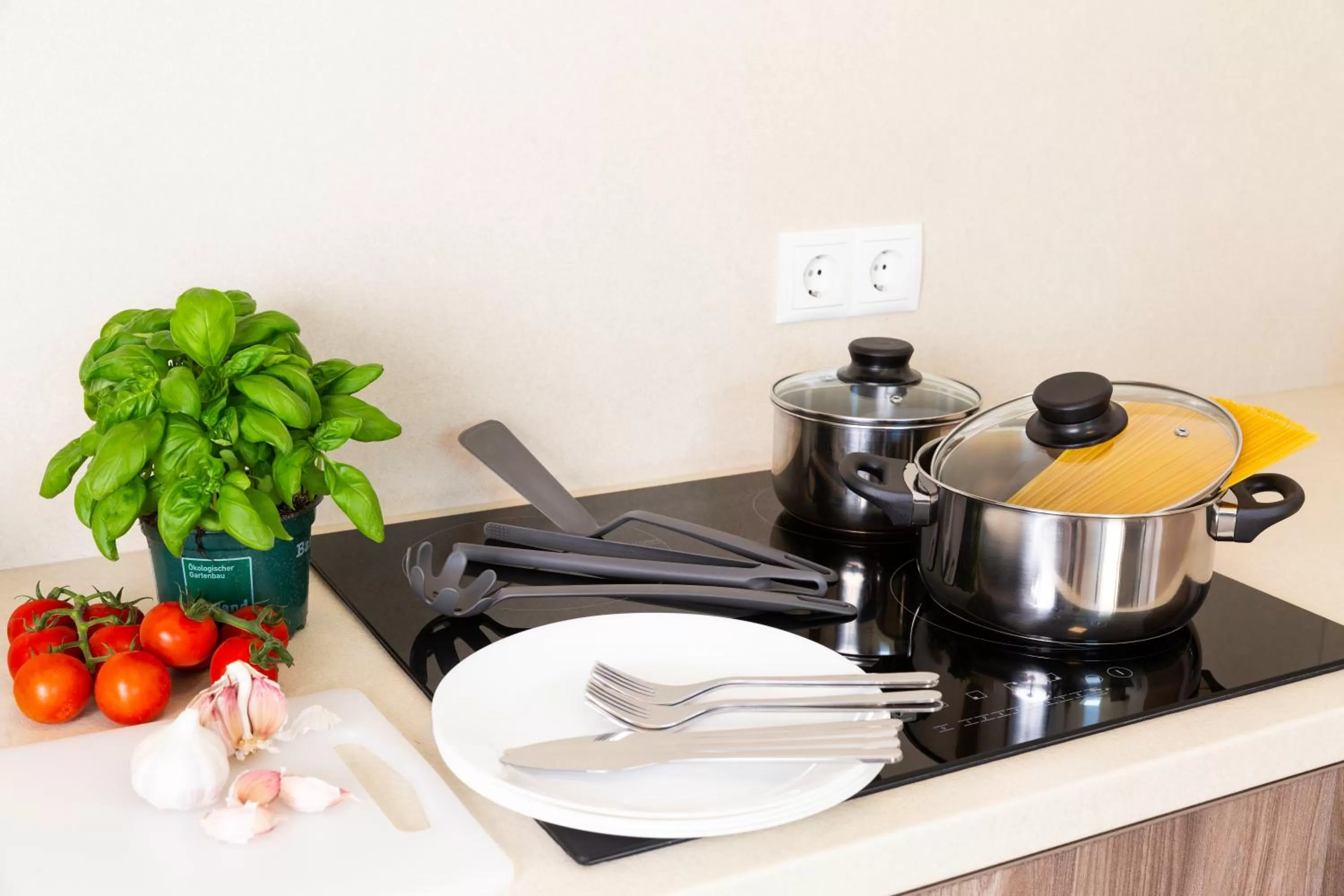 Kitchen or kitchenette in Green Guest House