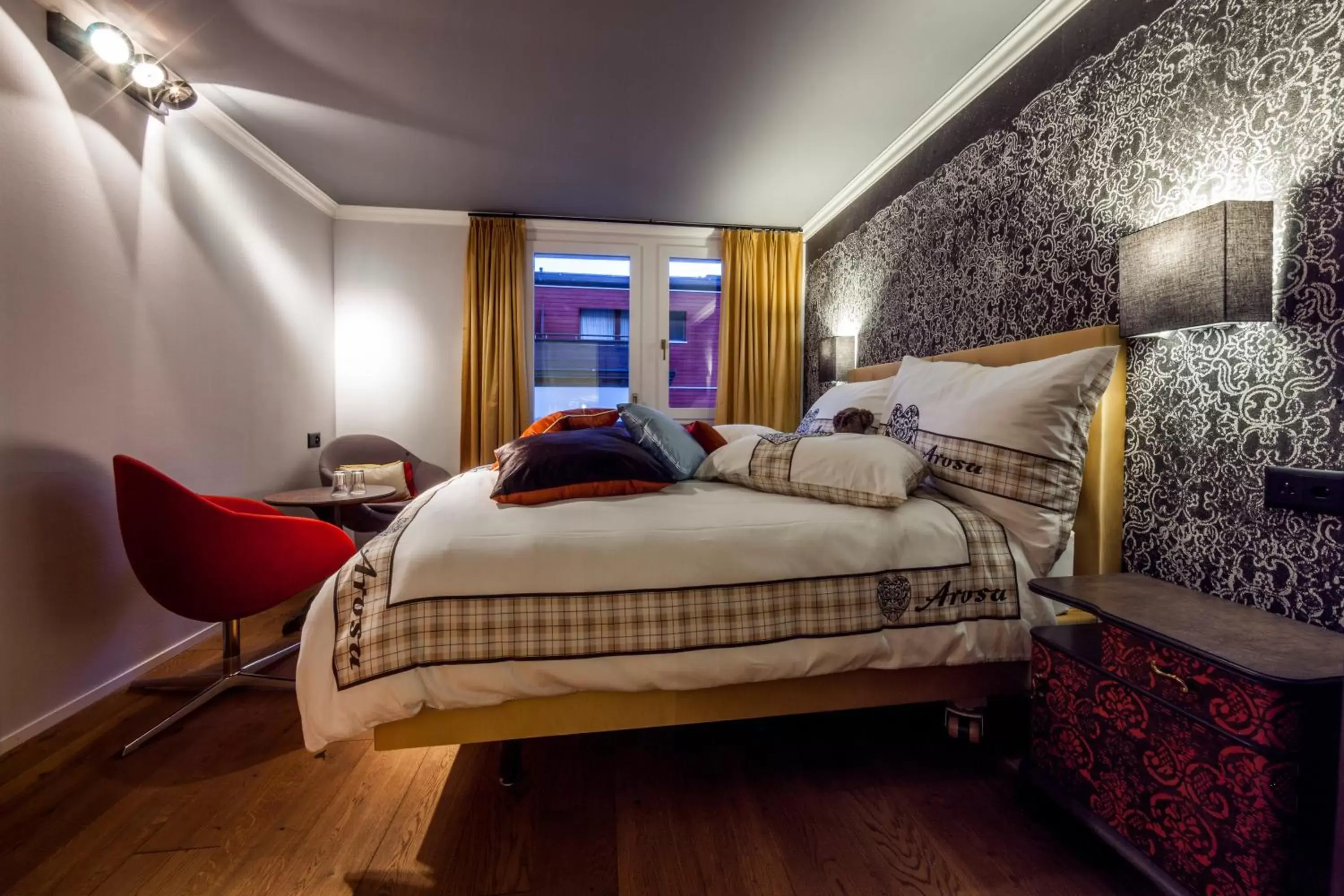 Photo of the whole room, Bed in Home Hotel Arosa