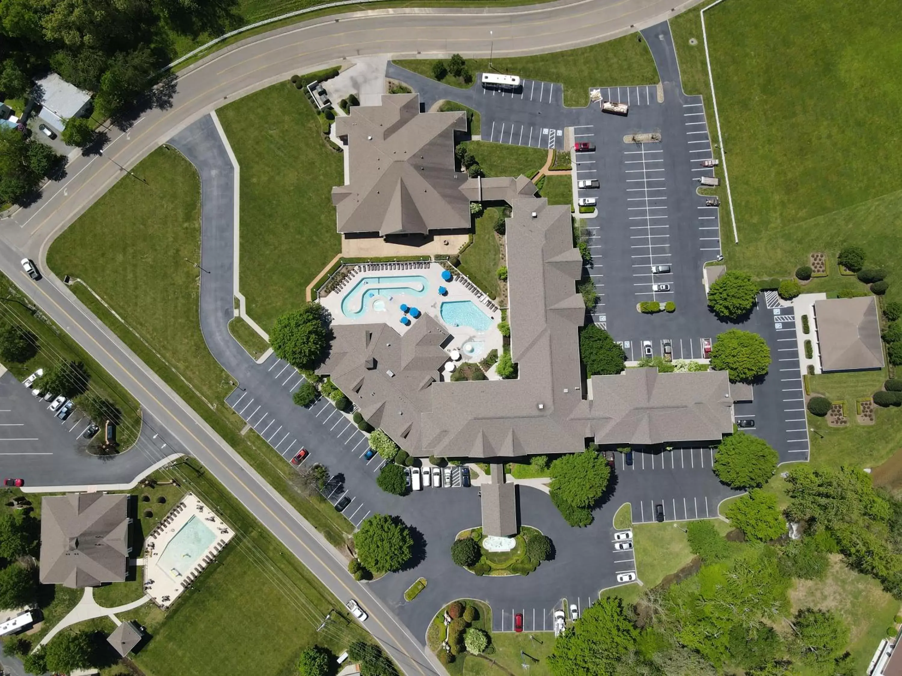 Bird's eye view, Bird's-eye View in LeConte Hotel & Convention Center, Ascend Hotel Collection