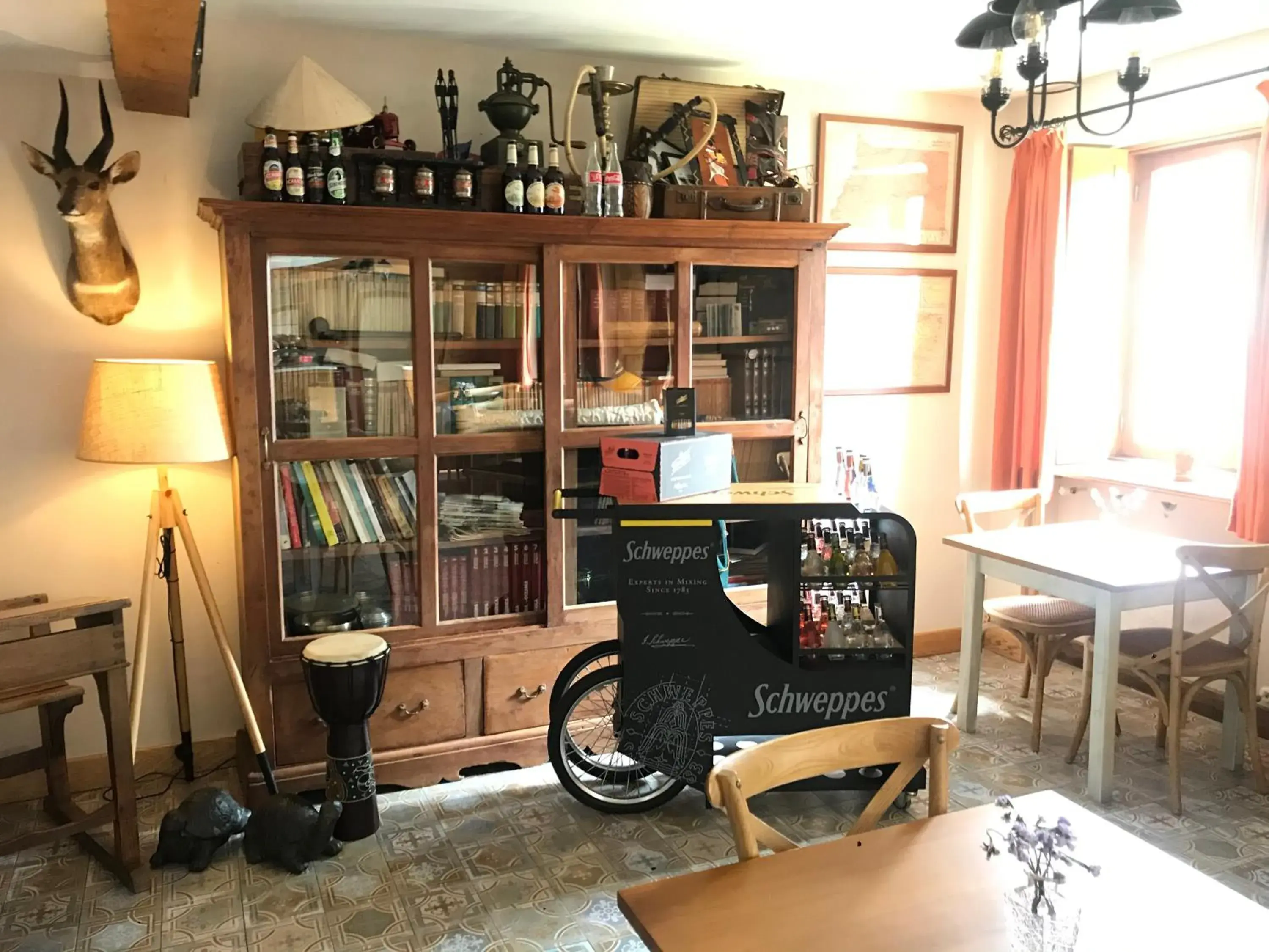 Lounge or bar in Hotel Colonial de Santillana