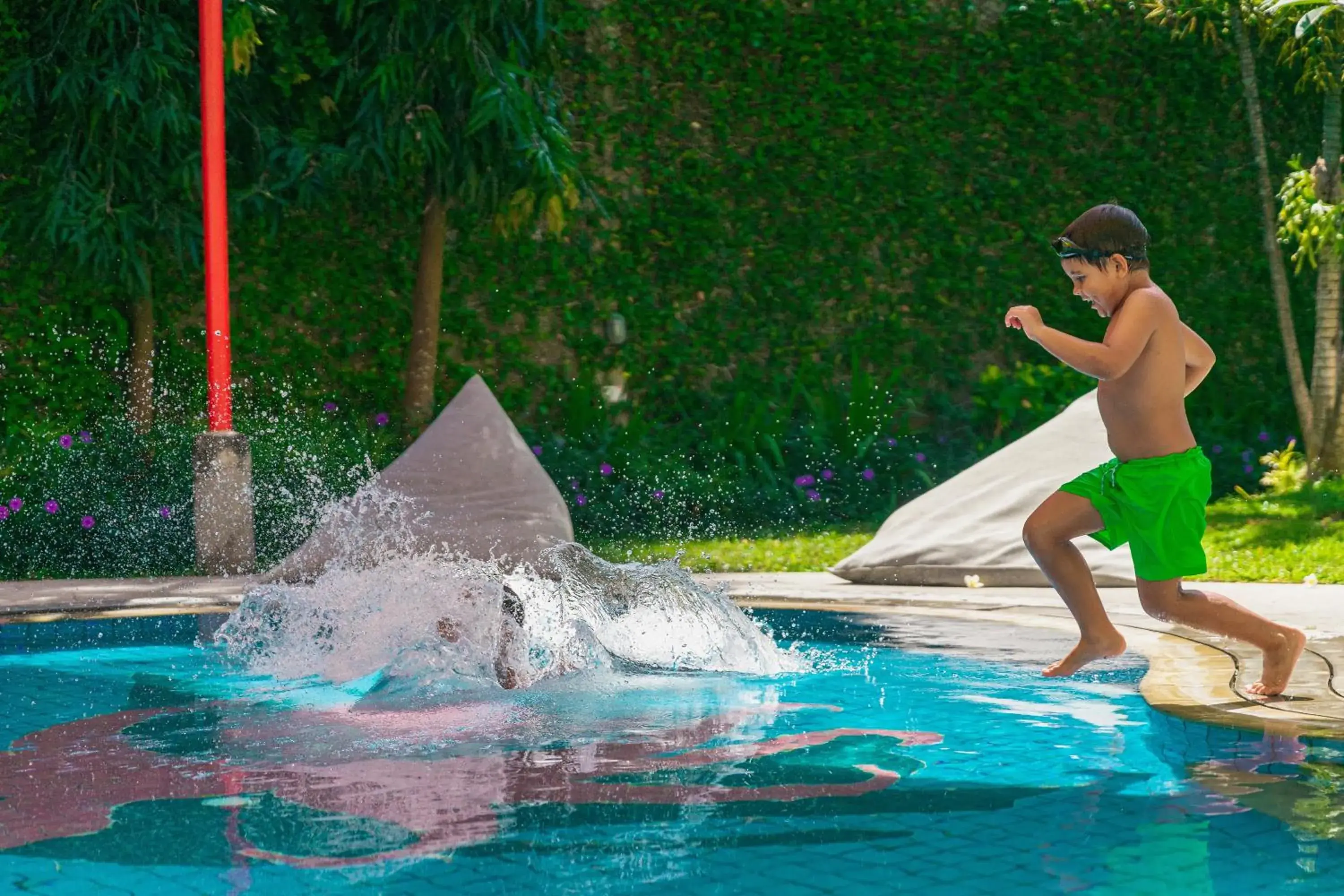 Kids's club, Swimming Pool in Prime Plaza Suites Sanur – Bali