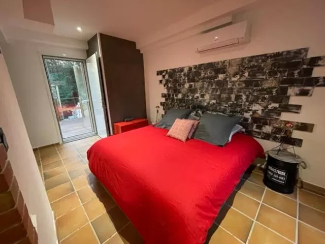 Bed in Entre 2 rives. Entre 2 rêves