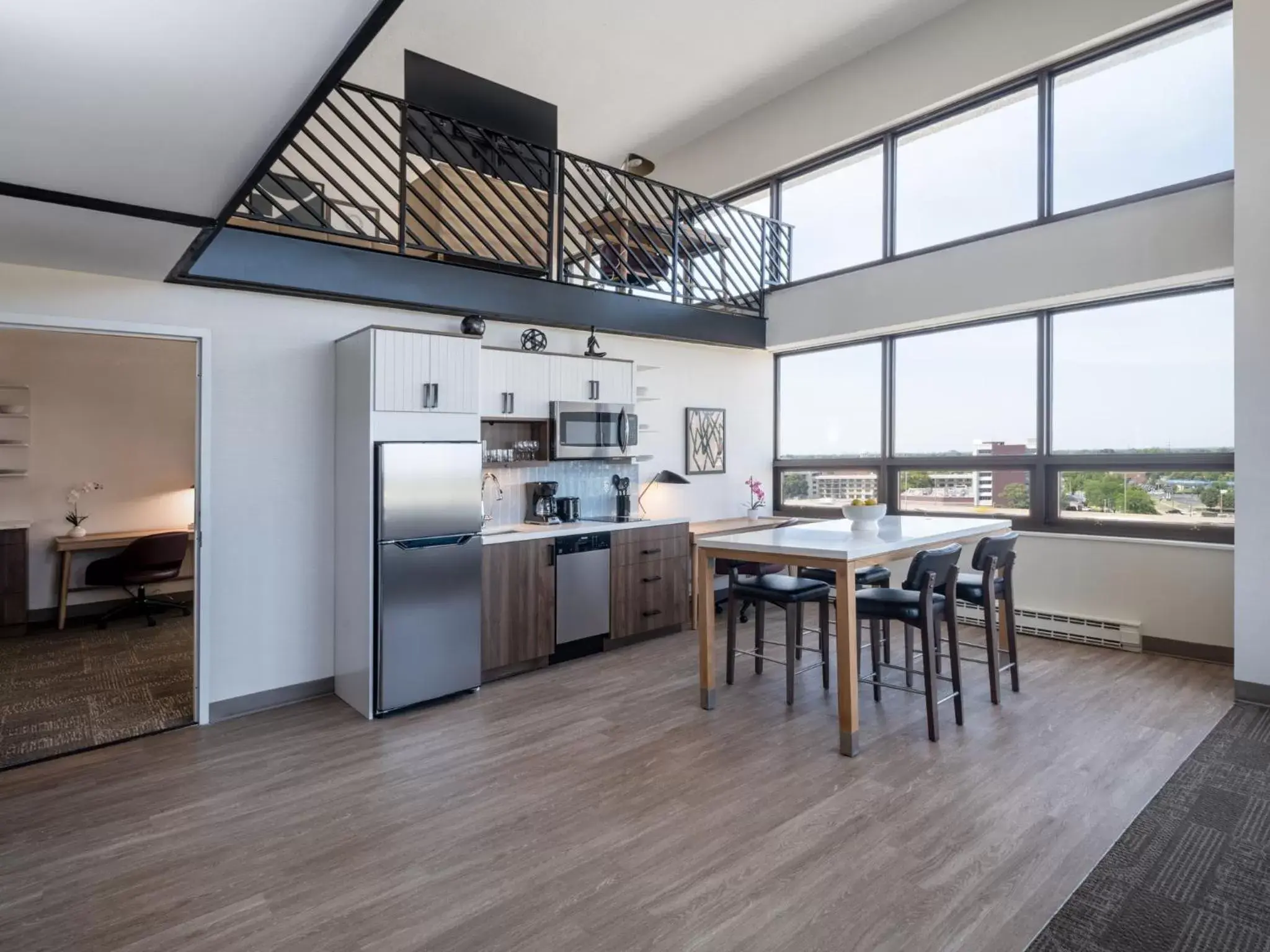 Photo of the whole room in Staybridge Suites Chicago O'Hare - Rosemont by IHG Photo of the whole room in Staybridge Suites Chicago O'Hare - Rosemont by IHG